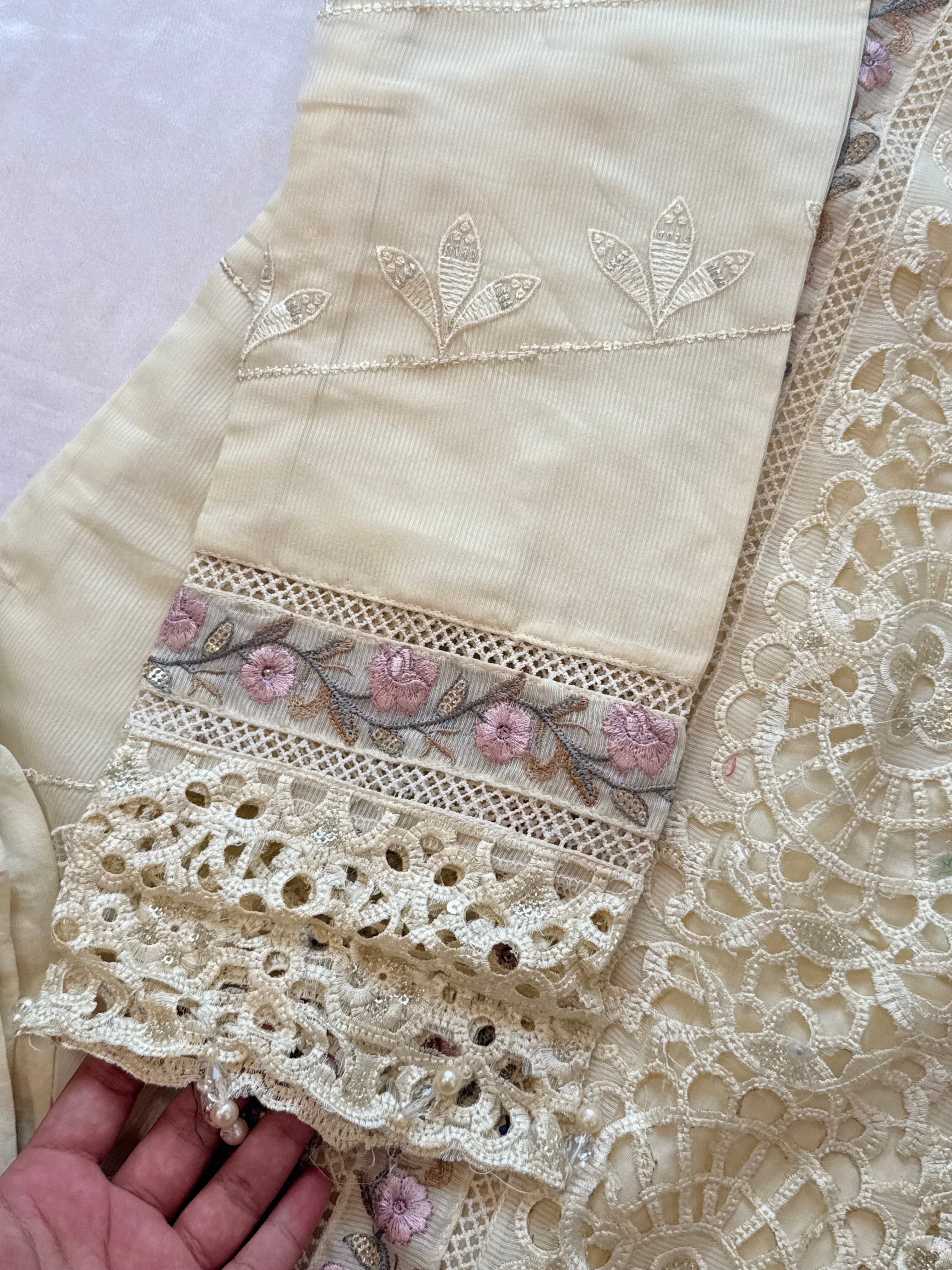 RUHI ORGANZA READYMADE SUIT 5 Q