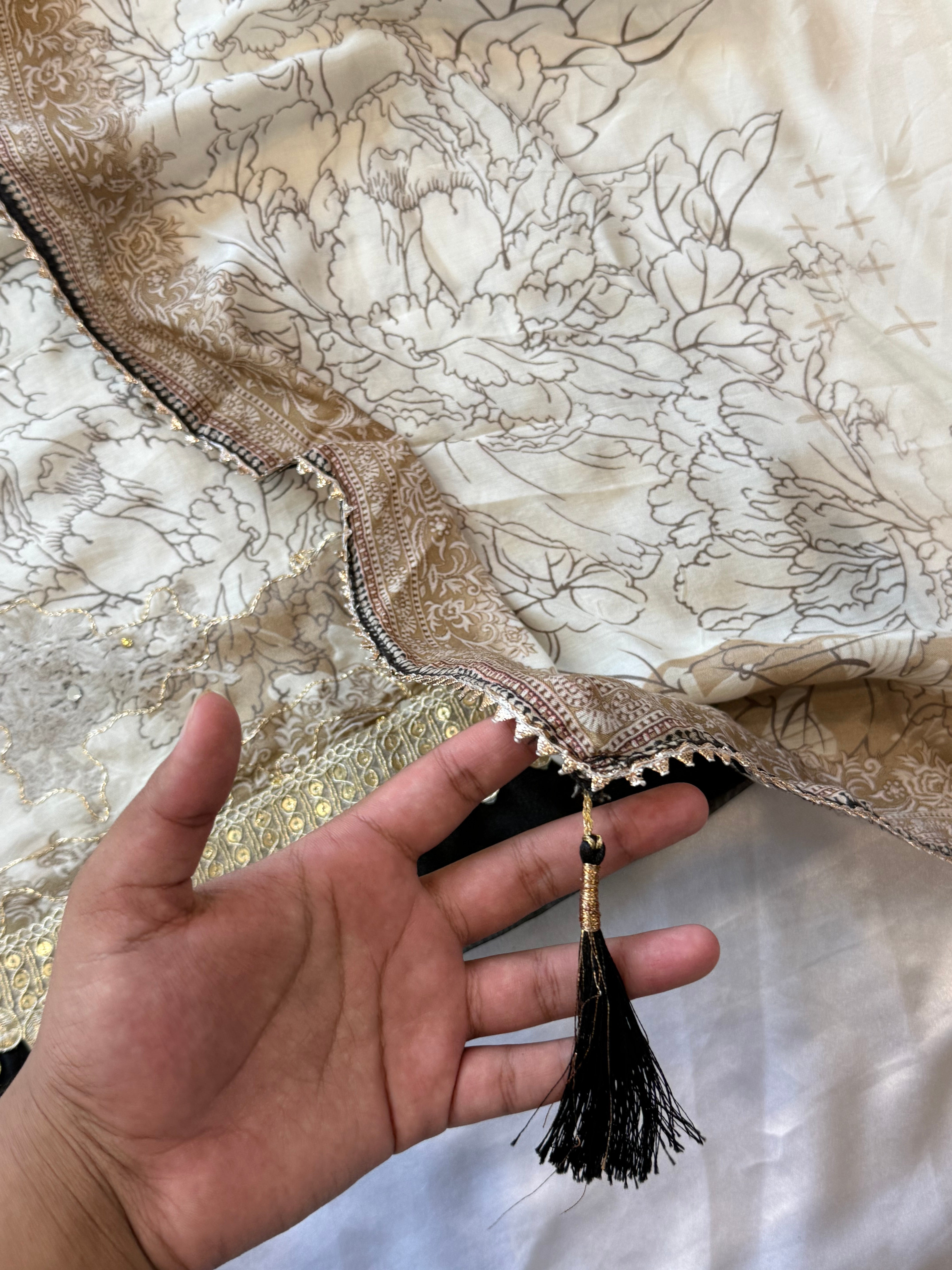 RAHI MUSLIN READYMADE SUIT 13