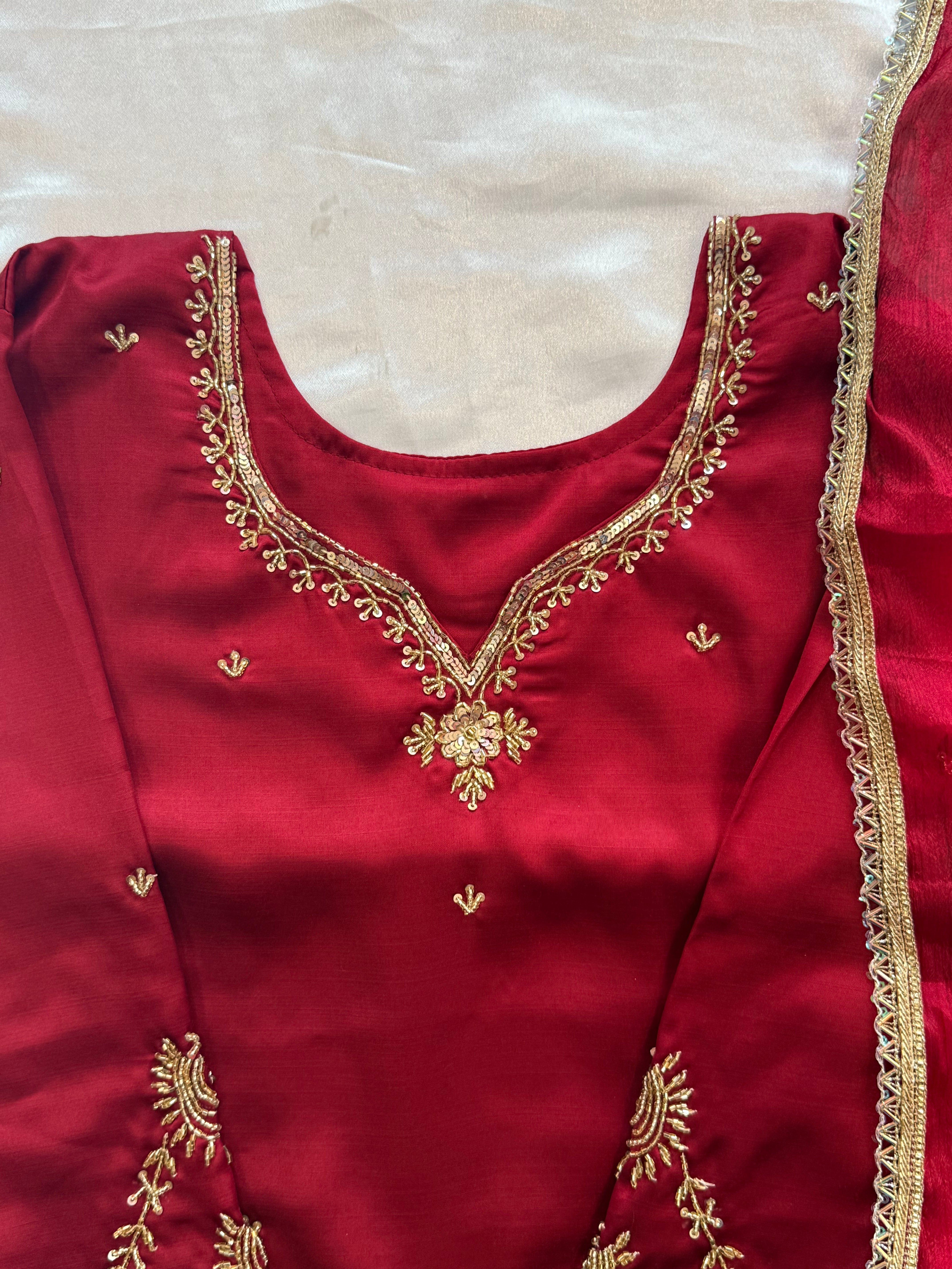 MAROON FARSHI HANDWORK SUIT