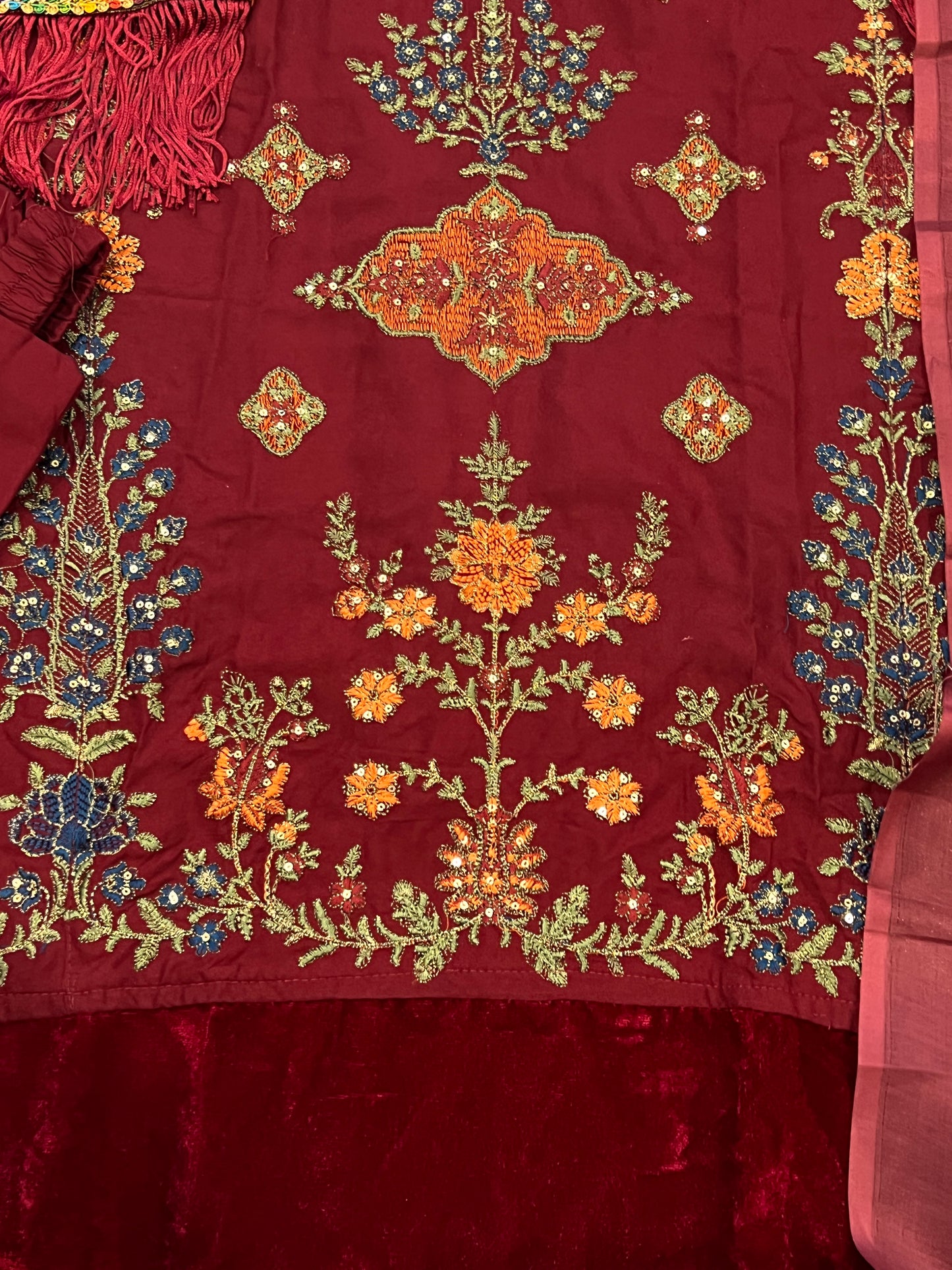 DUREFISHAN RAYON READYMADE SUIT Q