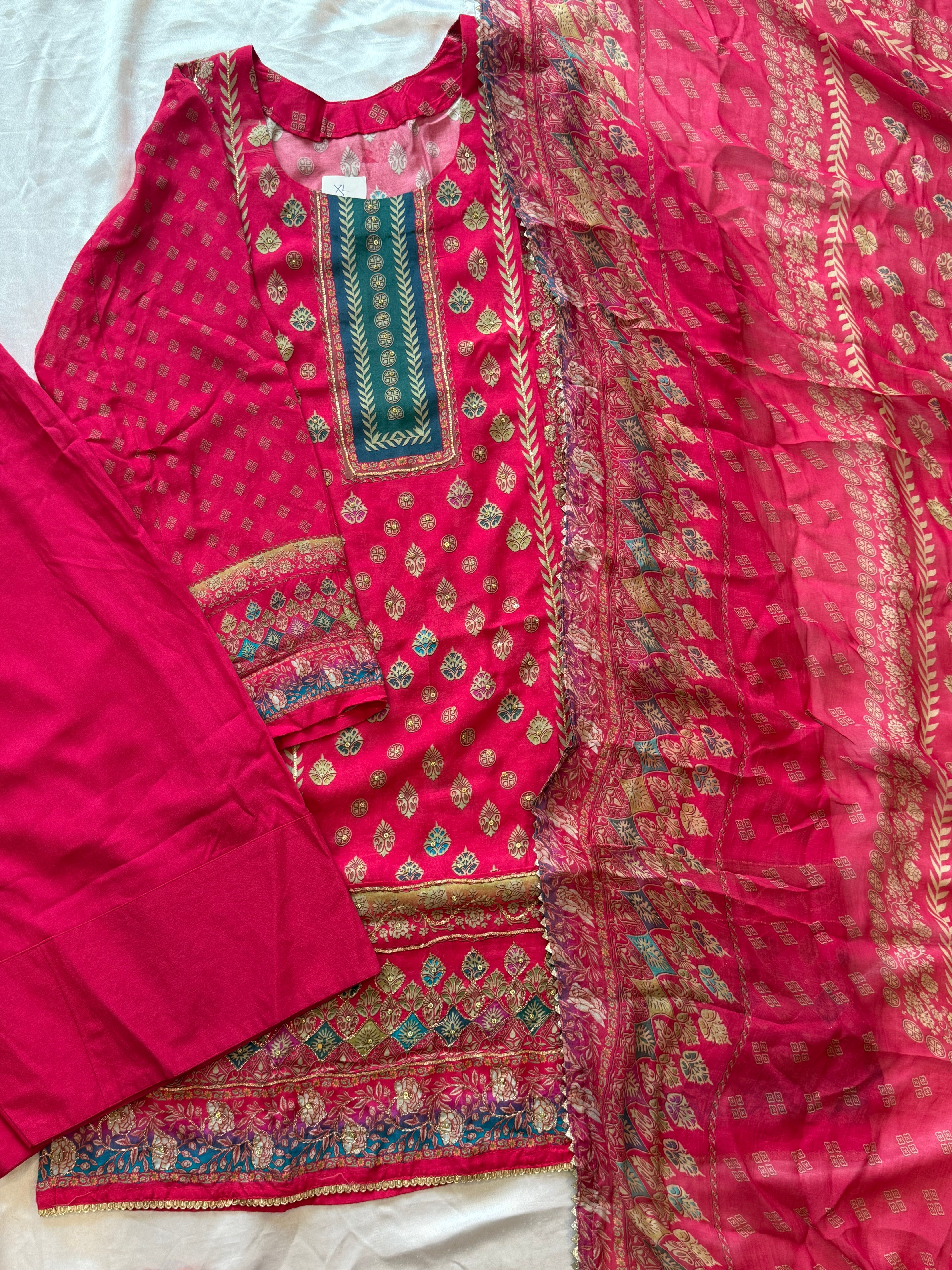 MUSLIN FARSHI SHALWAR SUIT Q