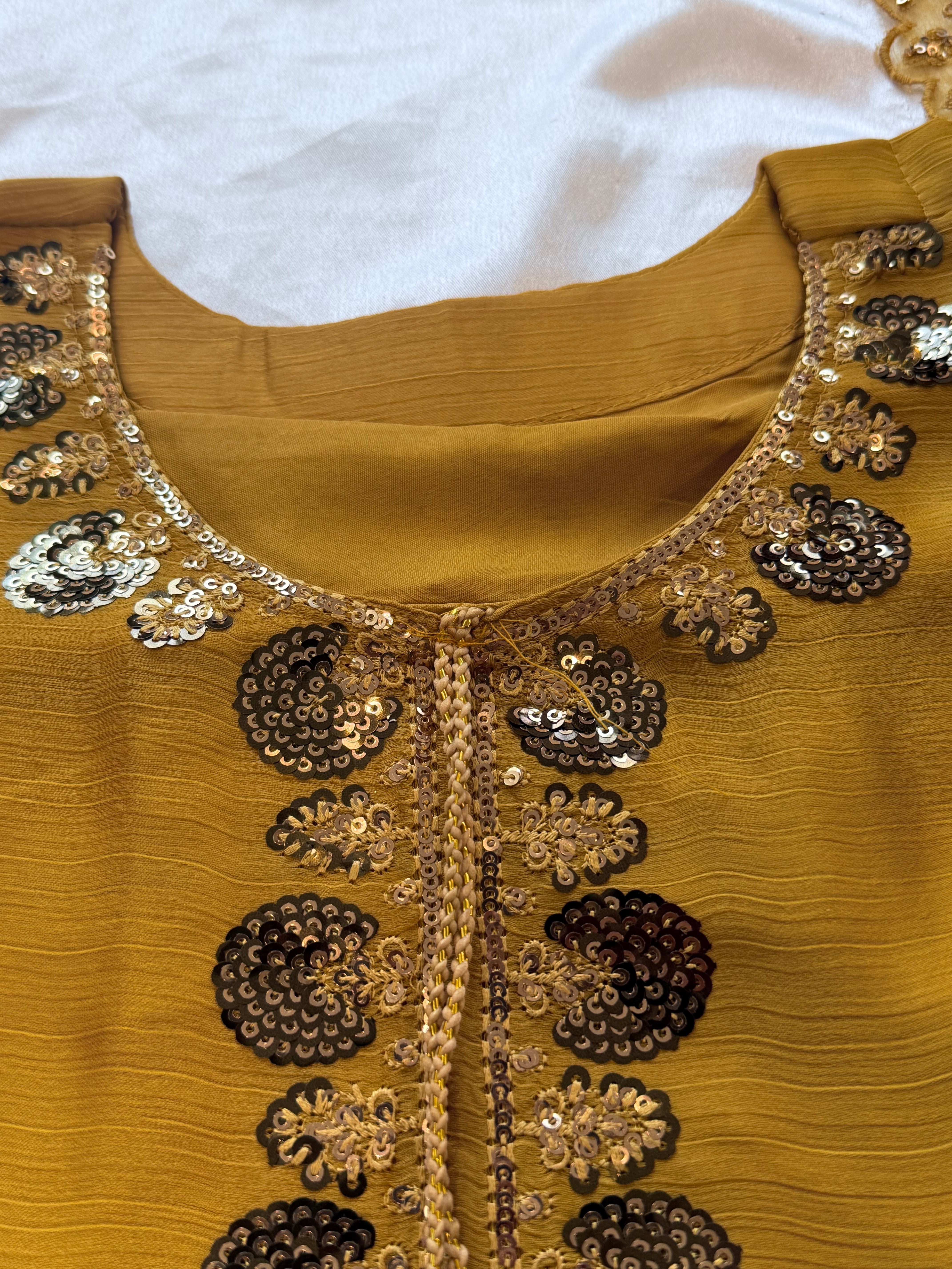 CHIFFON FARSHI SHALWAR SUIT 3