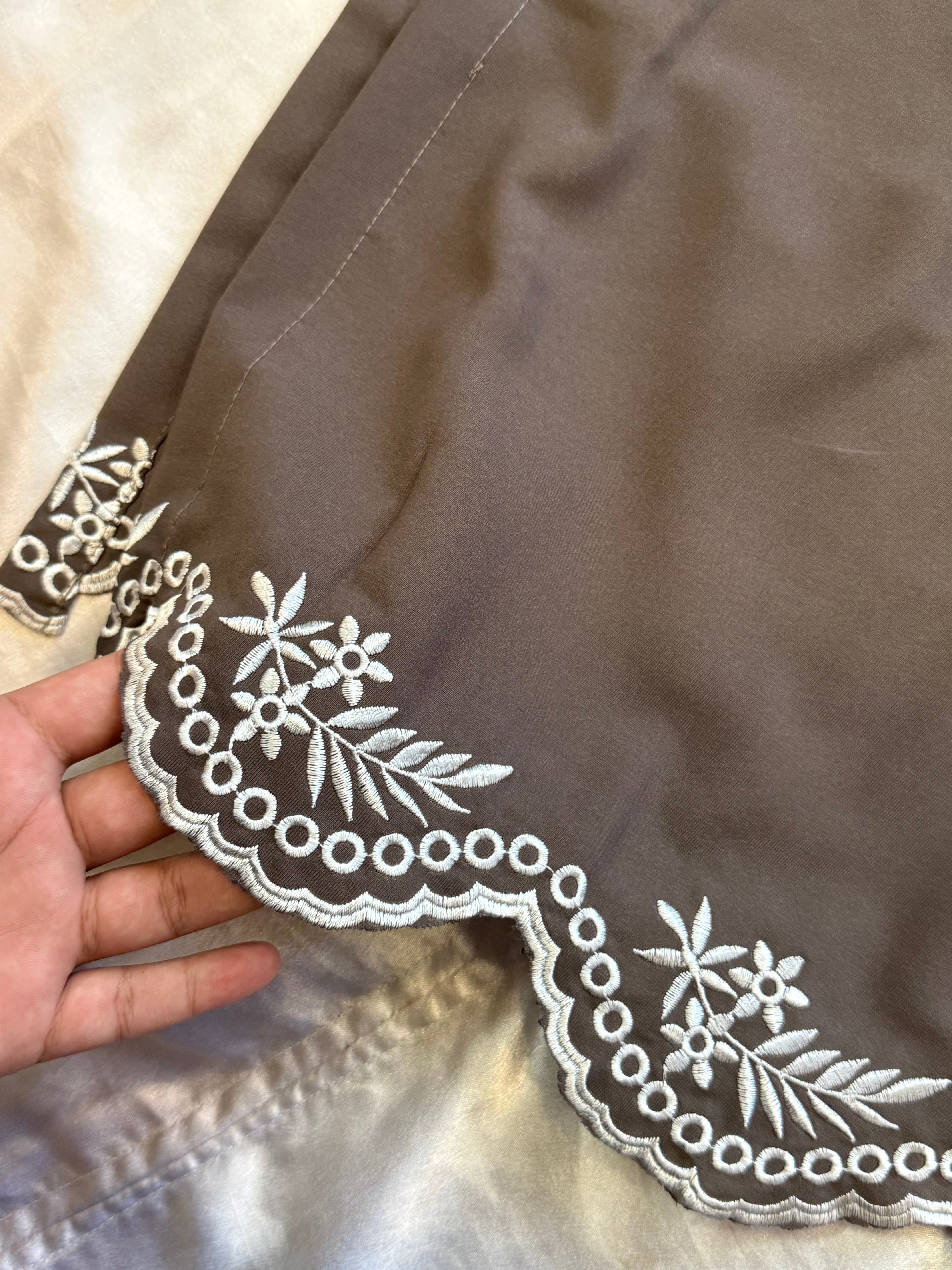 LONG KAFTAN EMBROIDERY SUIT 3