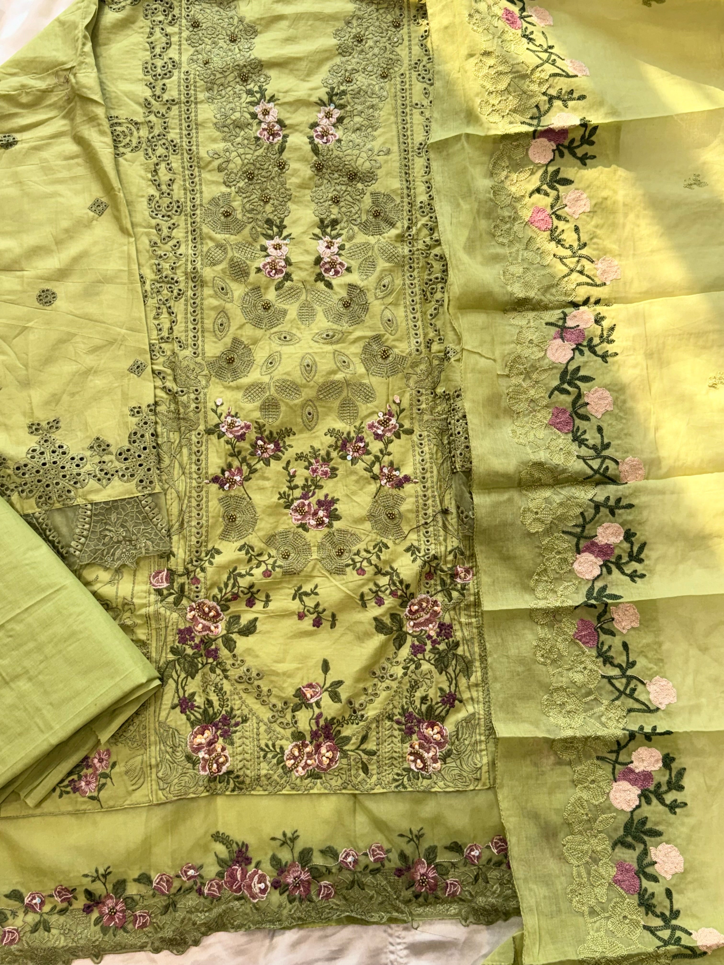 ELAAF COTTON EMBROIDERY SUIT 4