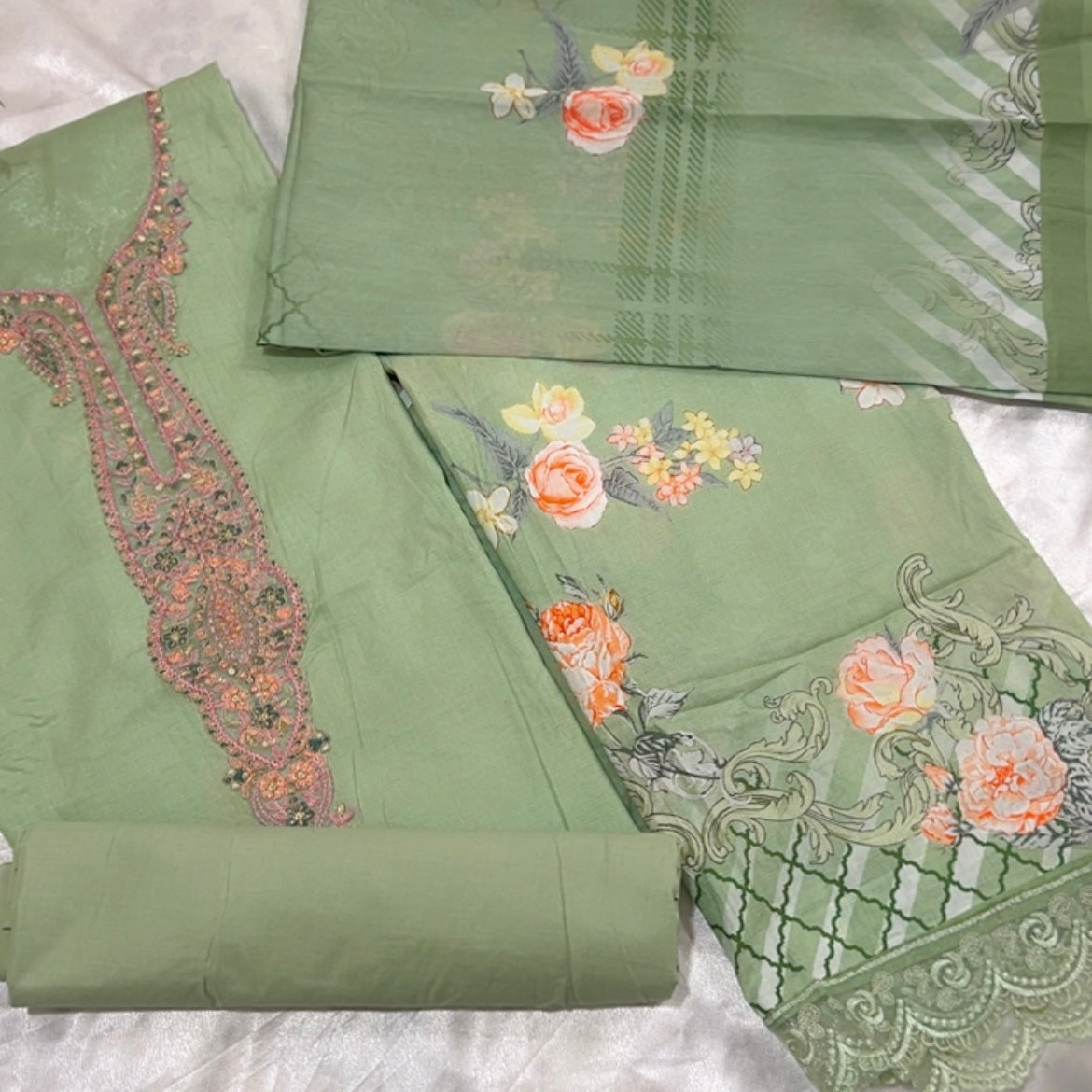 GREEN AAYKA COTTON EMBROIDERY SUIT