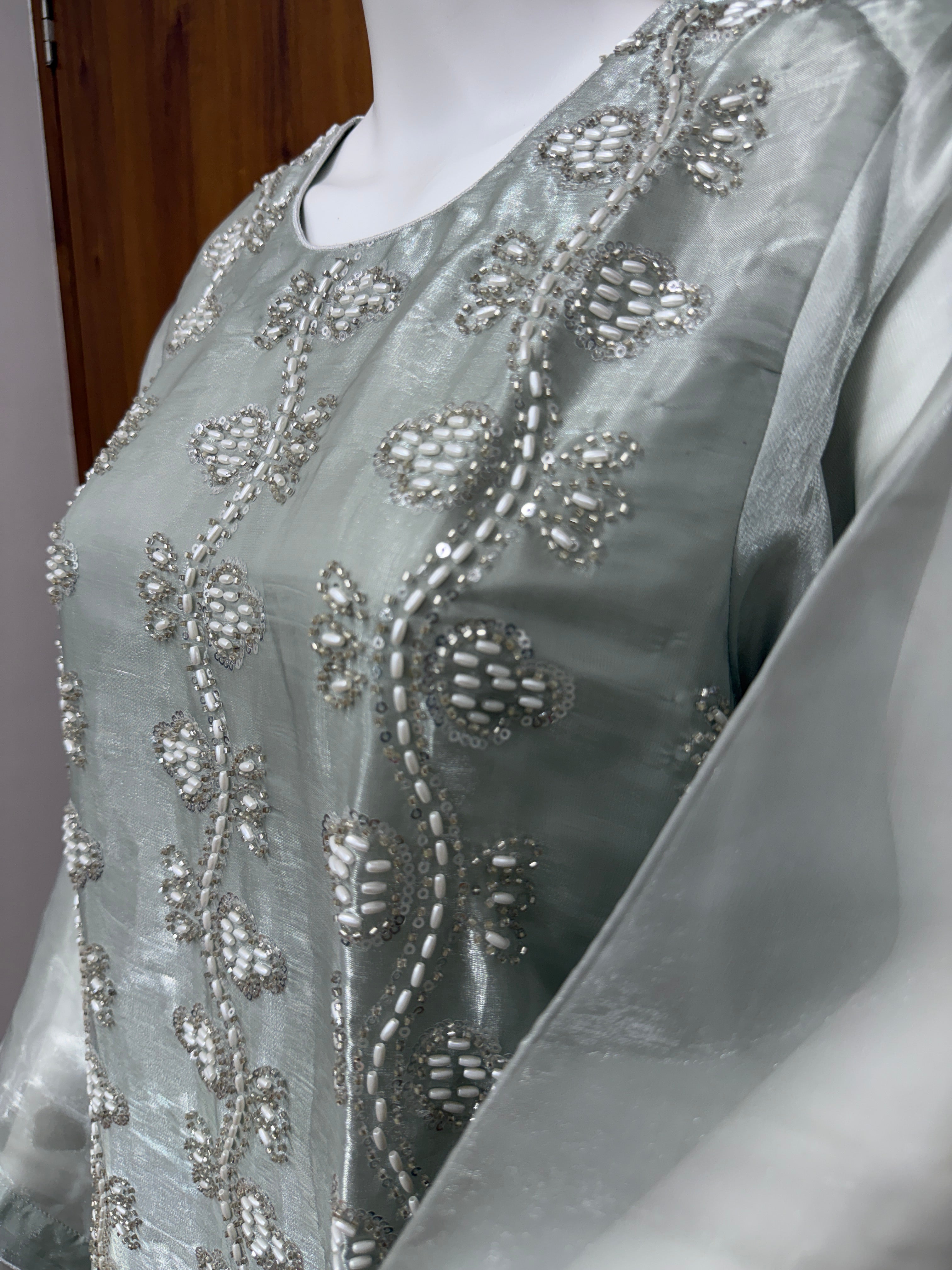 HANDWORK LONG KAFTAN SUIT 4 Q