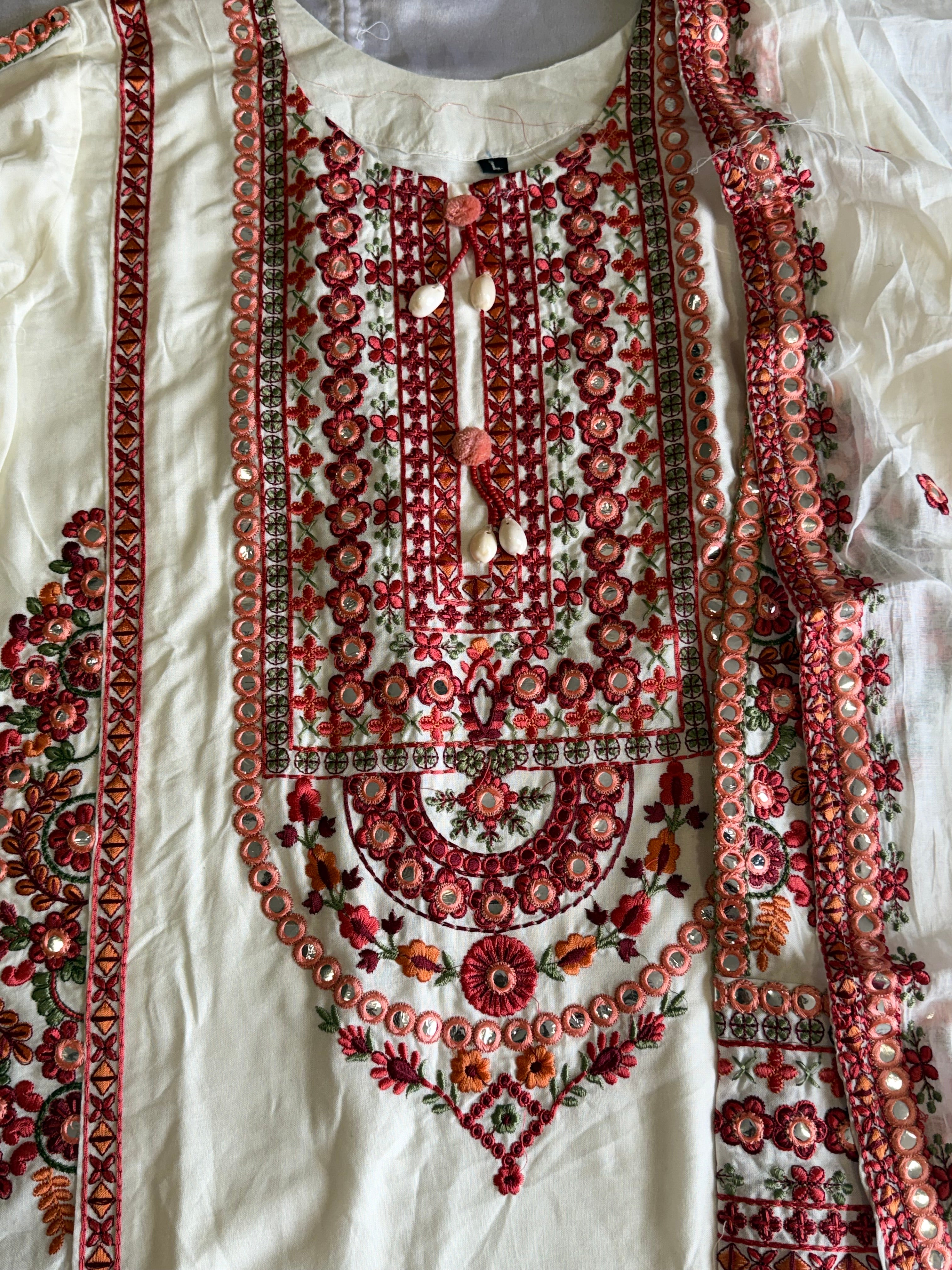 AYZAL LAWN EMBROIDERY SUIT 2