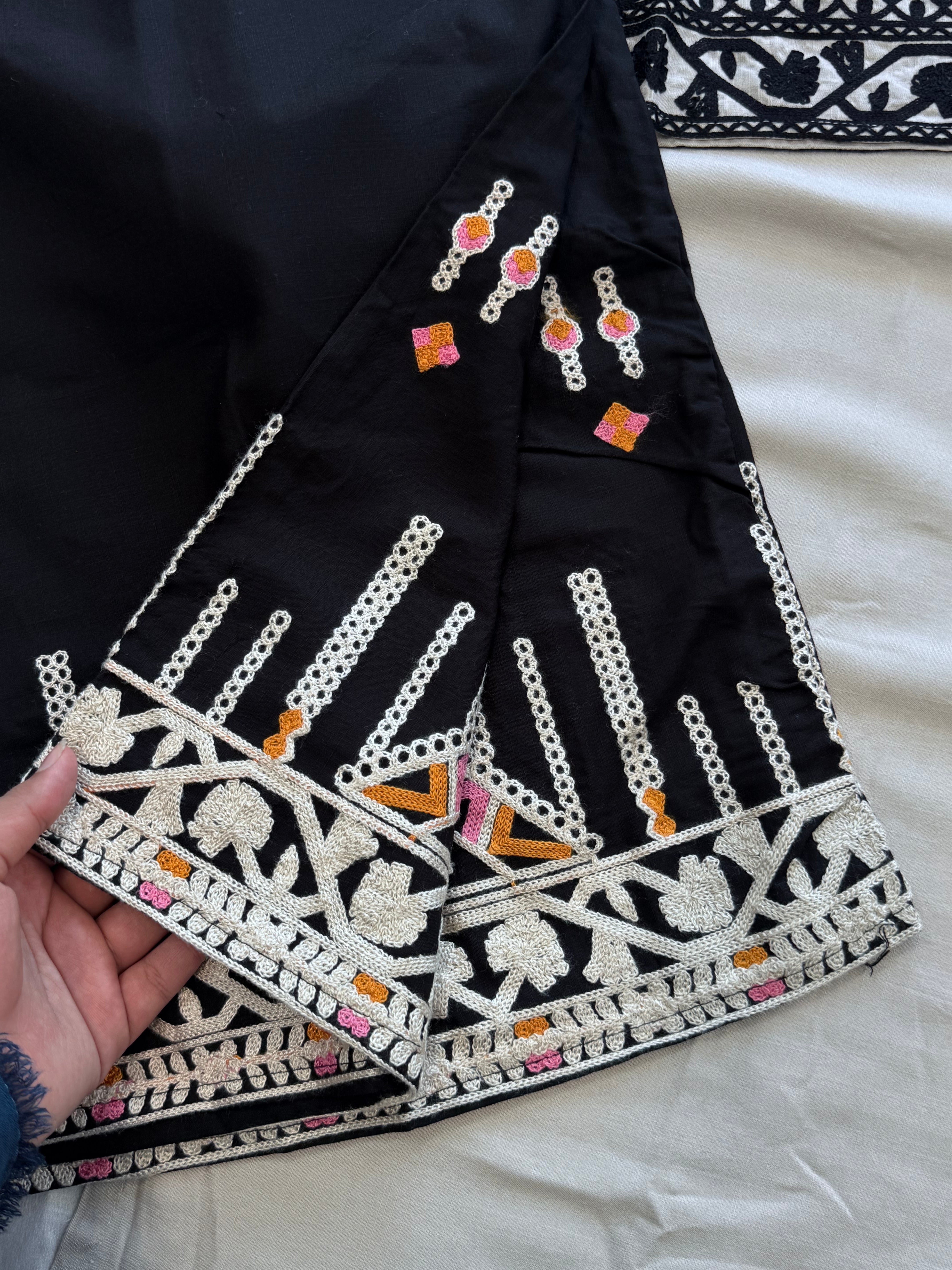 IMROZA LAWN EMBROIDERY SUIT