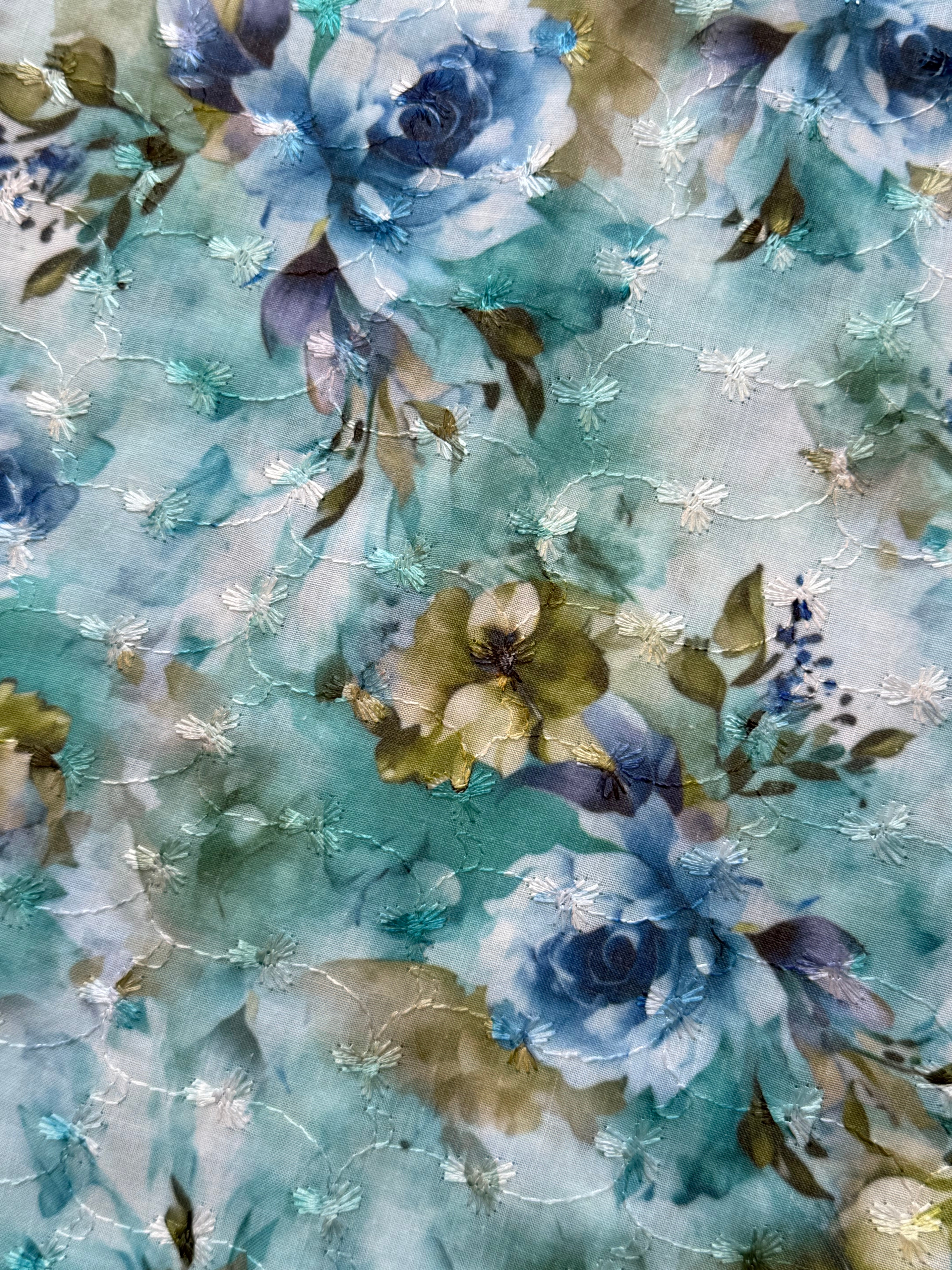 AIZA FARSHI SHALWAR SUIT 2