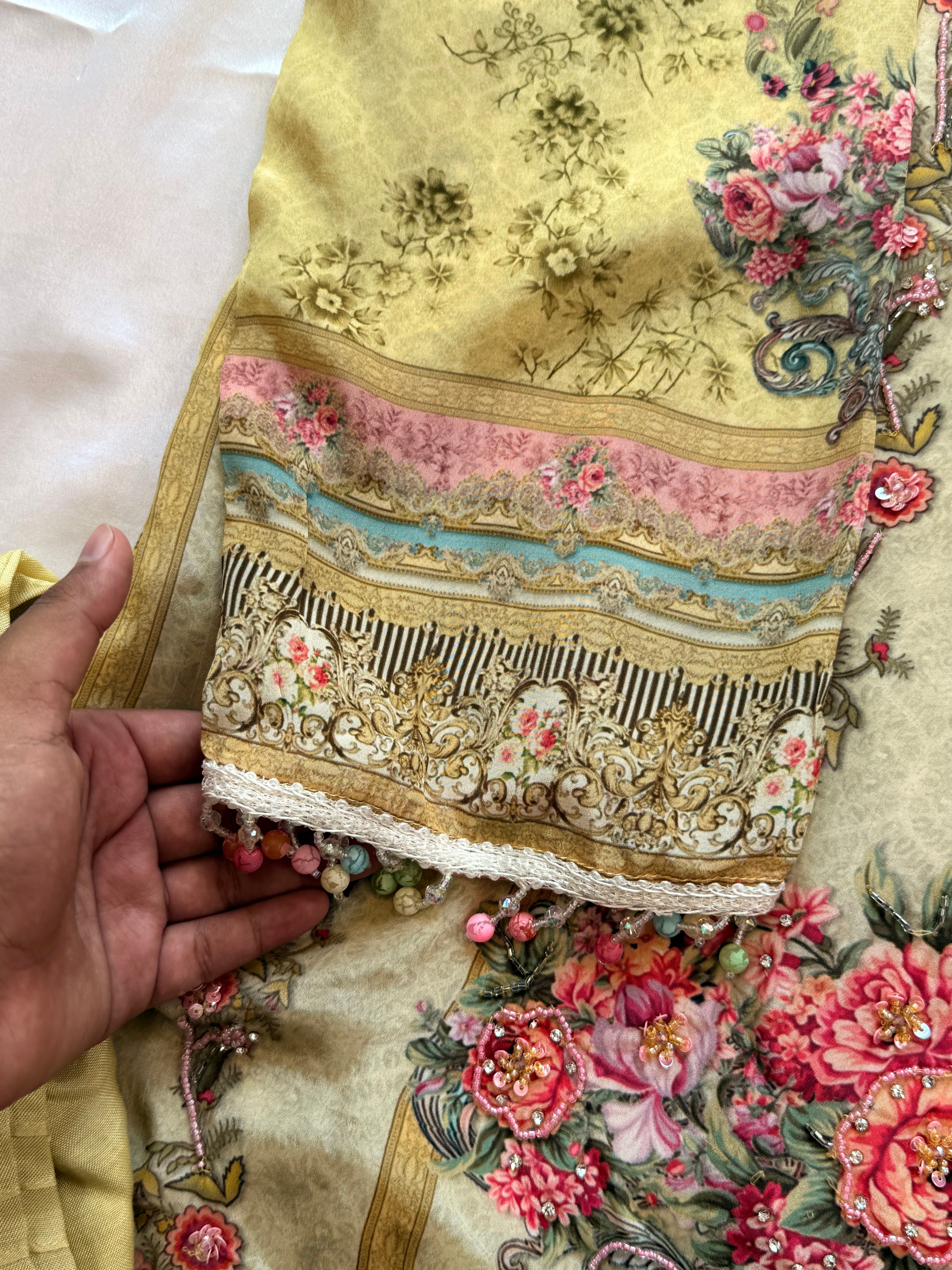 NAZAKAT CREPE READYMADE SUIT 2