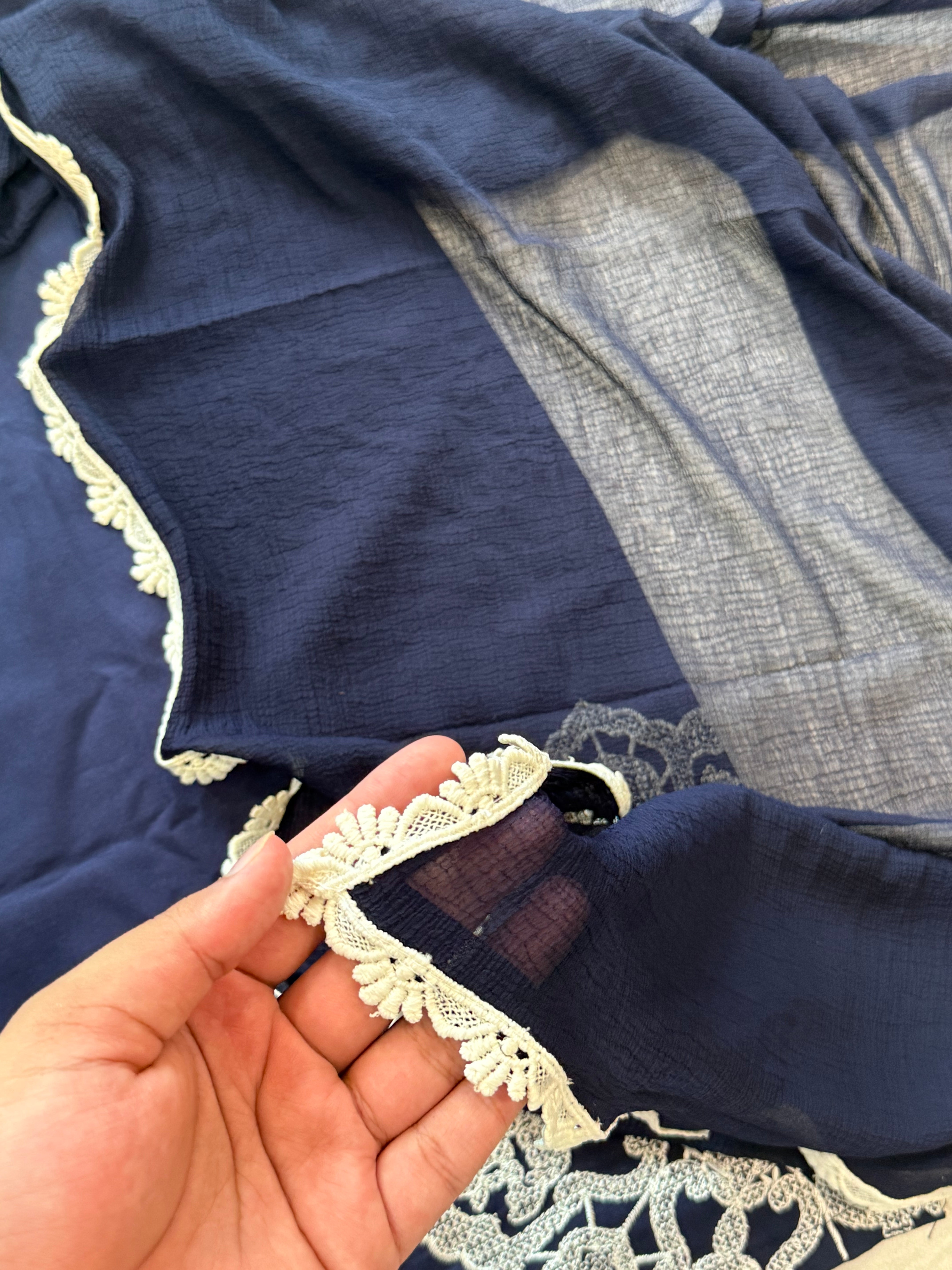 BLUE HANIA LAWN EMBROIDERY SUIT 7001 Q