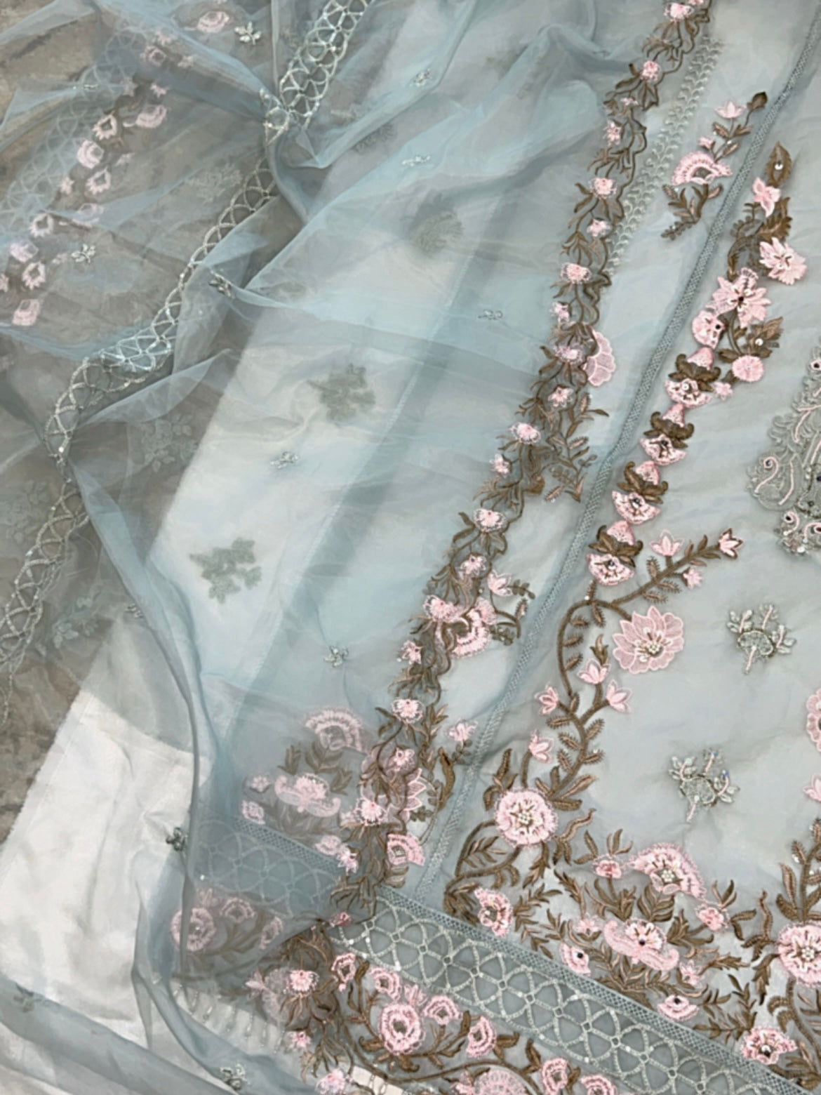 MOTIVE PASTEL BLUE ORGANZA SUIT