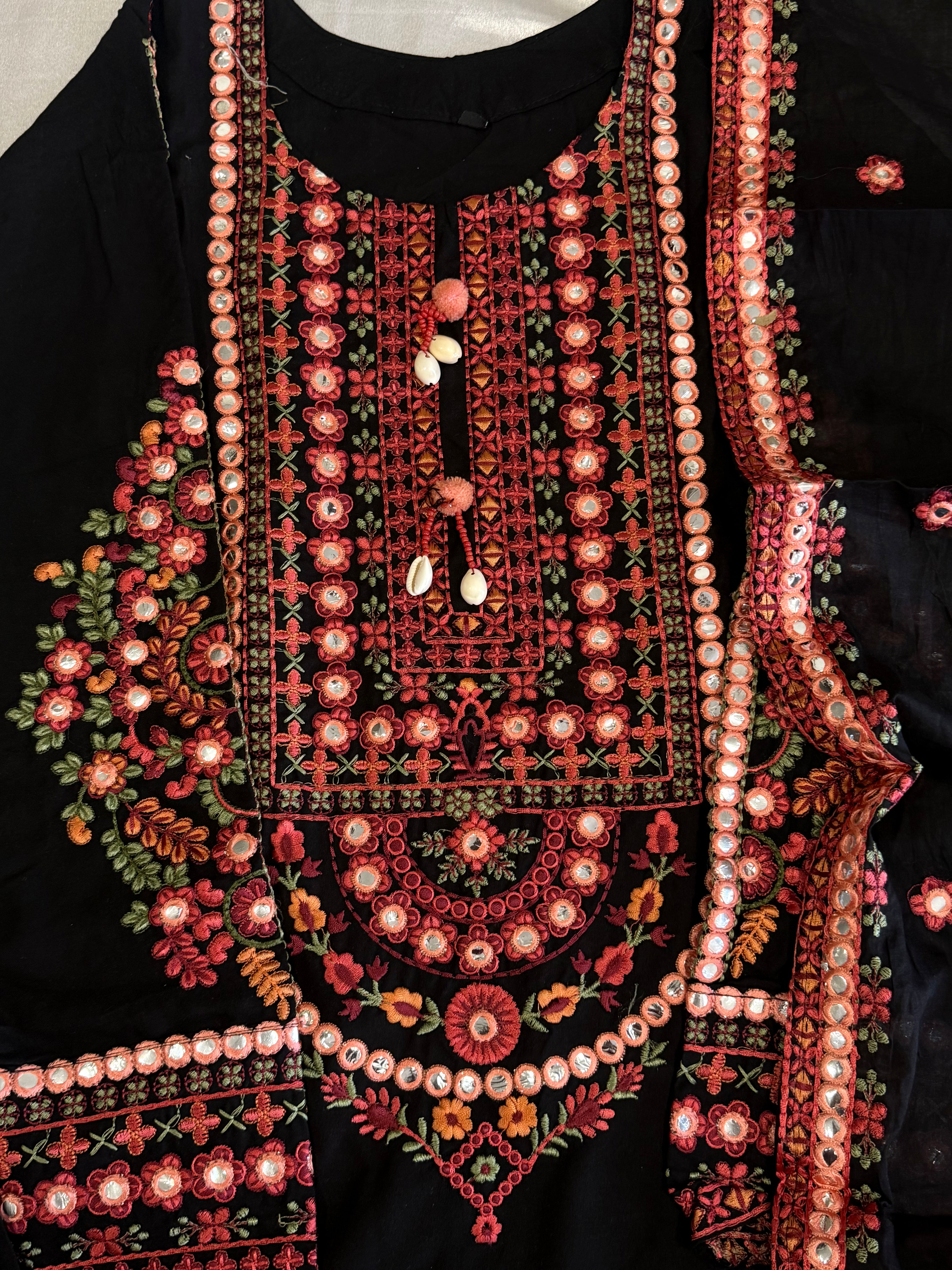 AYZAL LAWN EMBROIDERY SUIT 1