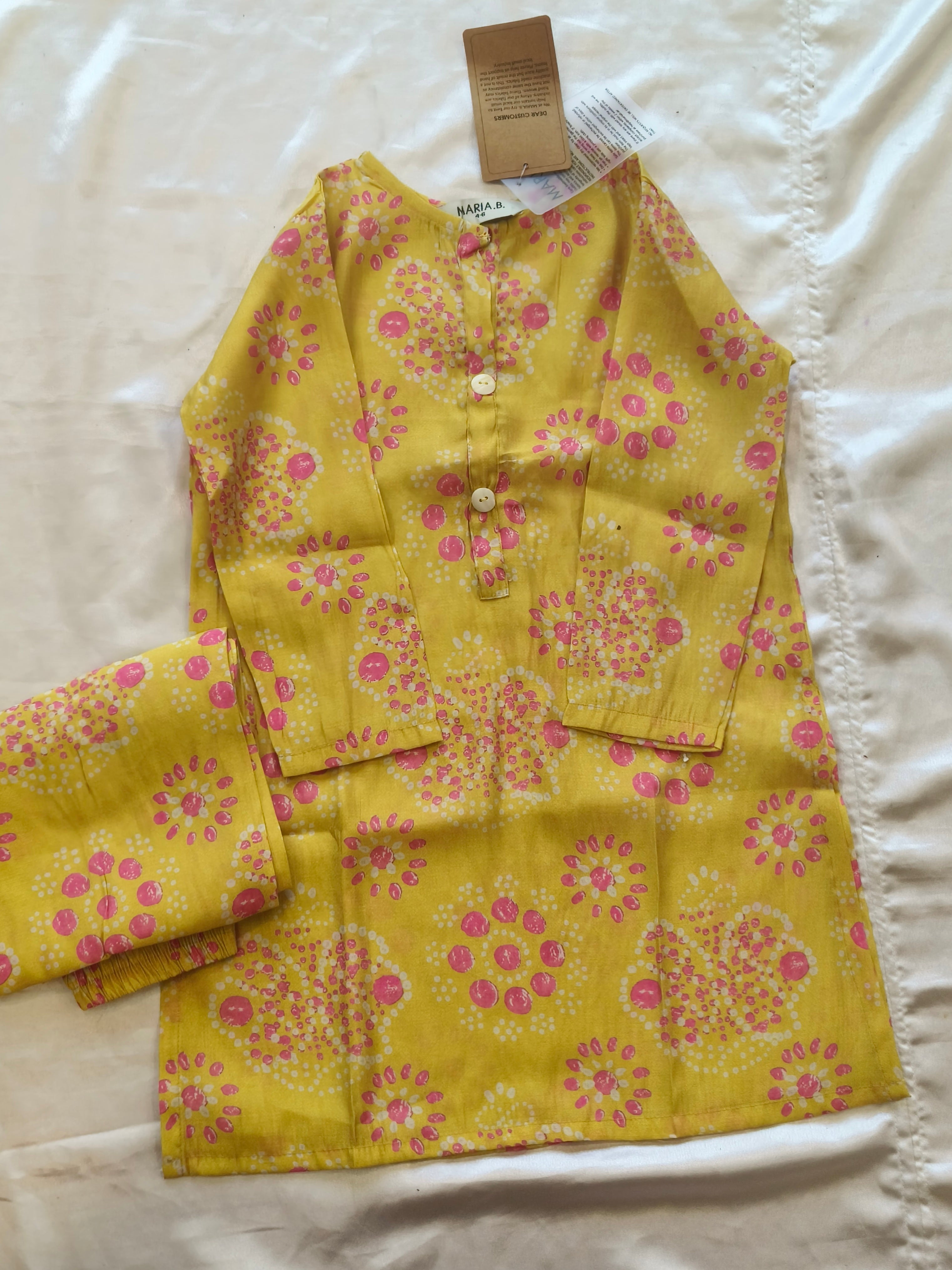 PARI KIDS COLLECTION