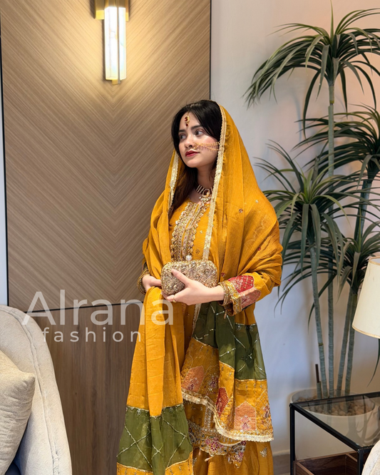 HARSHA MUSTERED GARARA SUIT Q