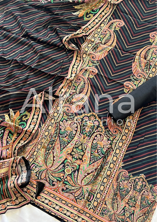 BLACK CREPE EMBROIDERY SUIT Q