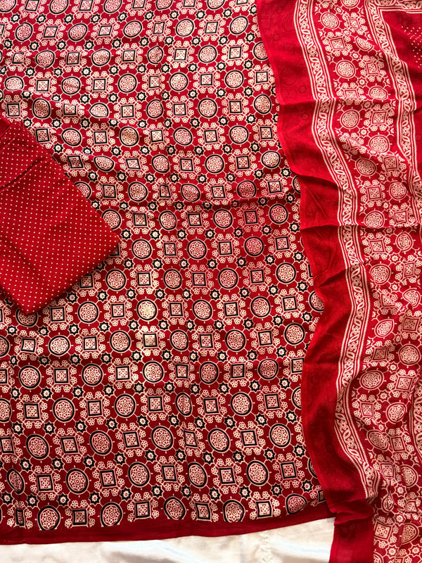 AJRAK COTTON PRINTED SUIT 4 Q