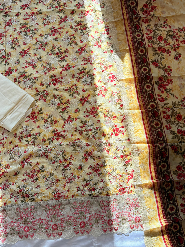 FIZA CHIKANKARI EMBROIDERY SUIT 3 Q