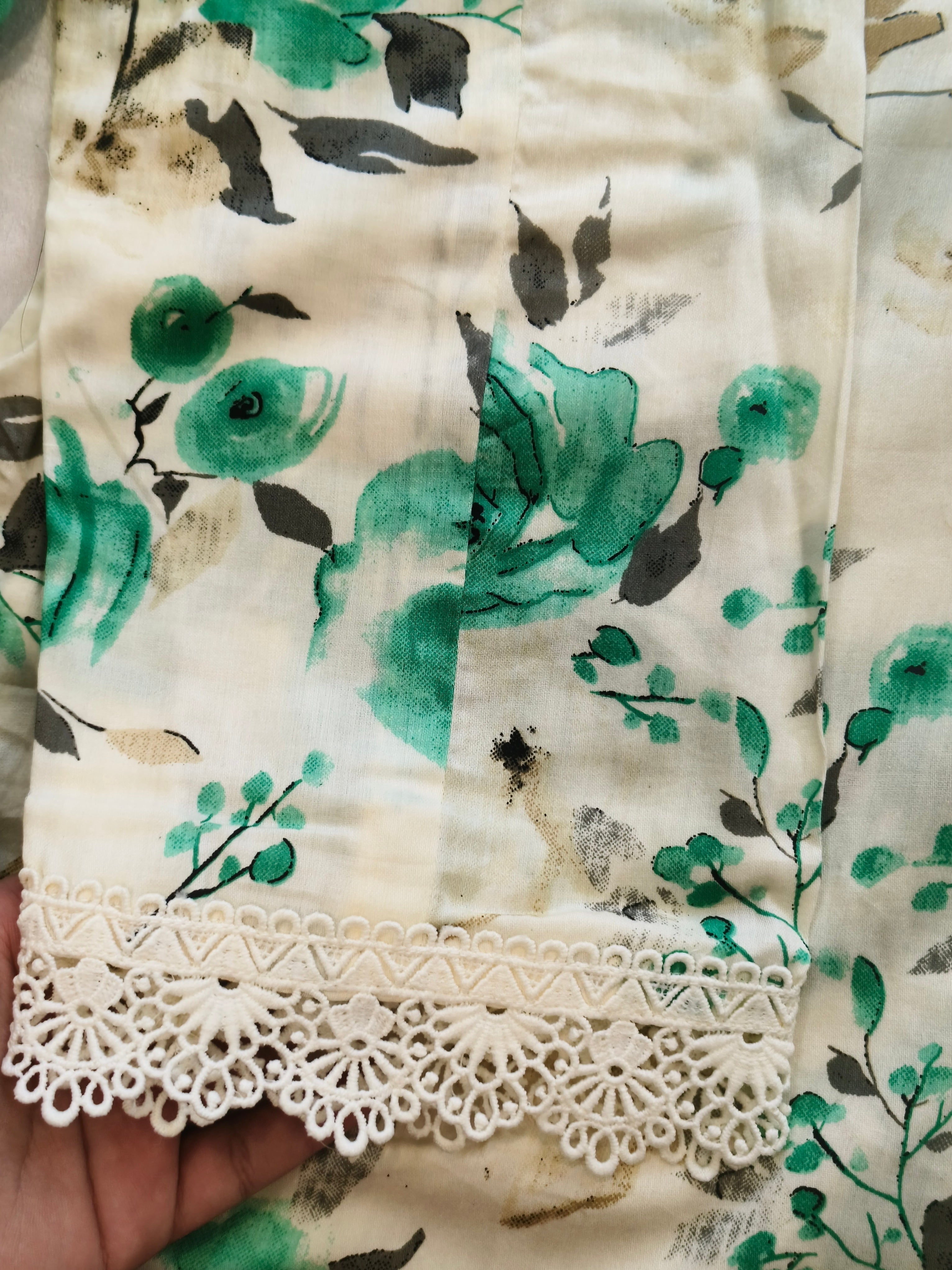 ROSE FARSHI SHALWAR SUIT 4