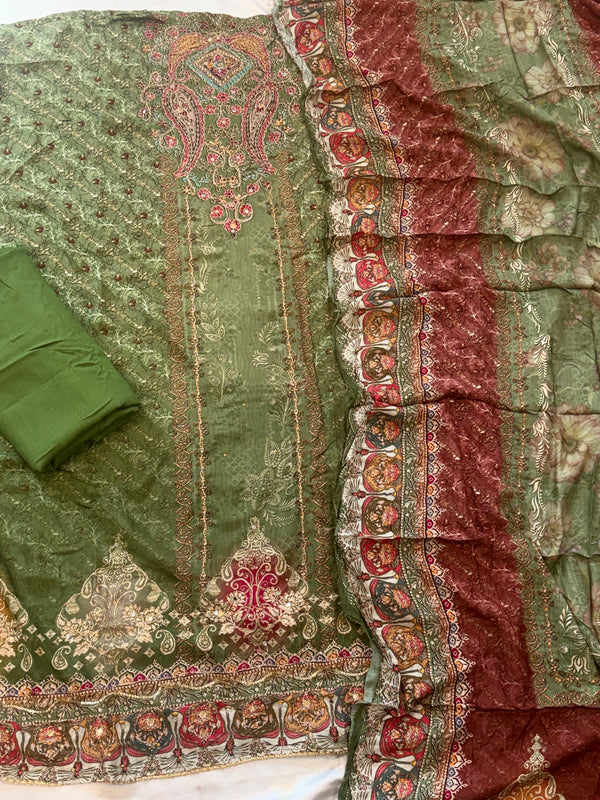 MUSLIN UNSTITCHED EMBROIDERY SUIT 3 Q