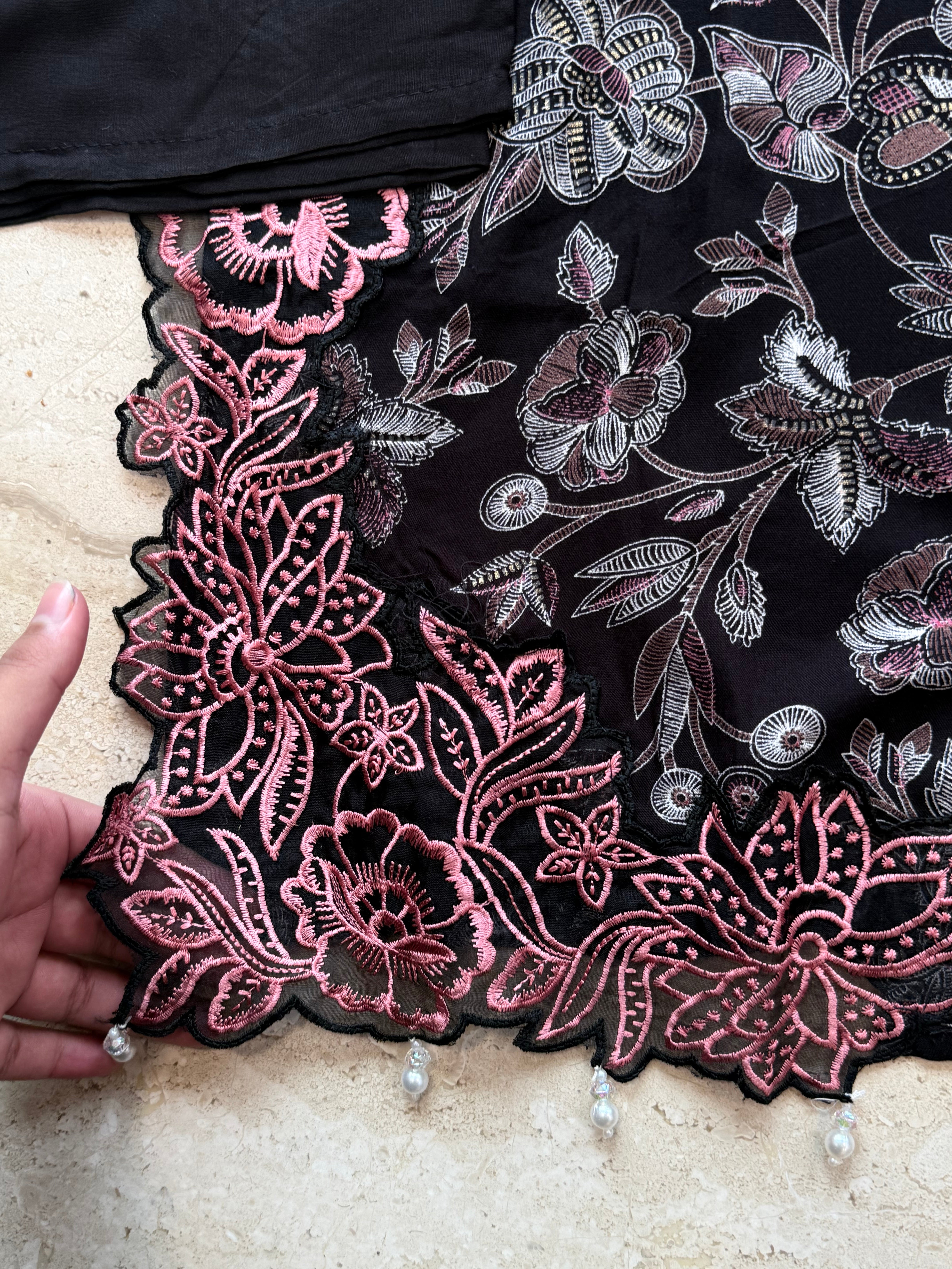 PURE LAWN CUTWORK READYMADE SUIT 3