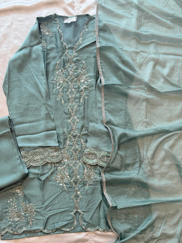SATIN HANDWORK CO-ORD SET Q