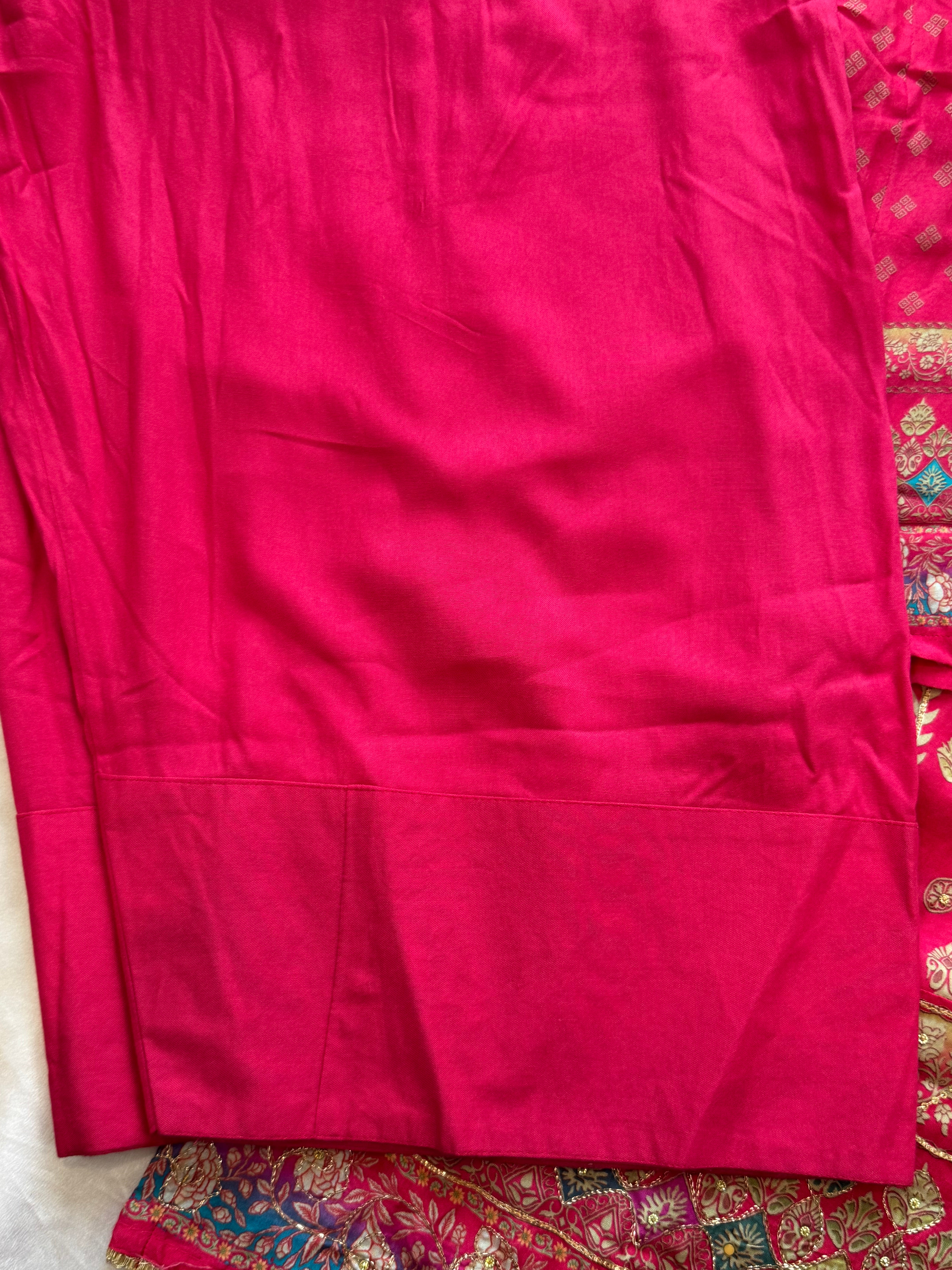 MUSLIN FARSHI SHALWAR SUIT Q