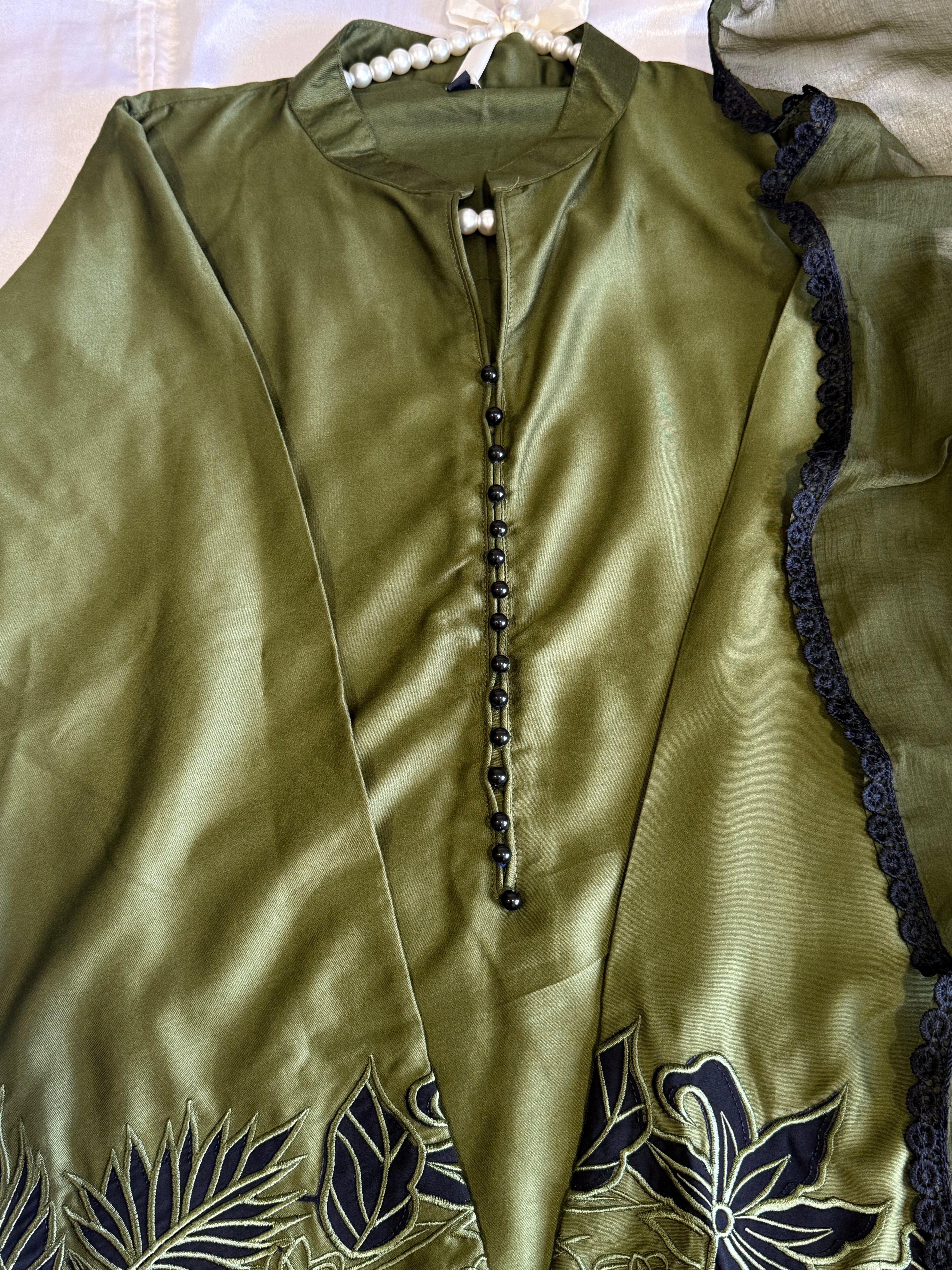 OLIVE LAWN KAFTAN EMBROIDERY SUIT