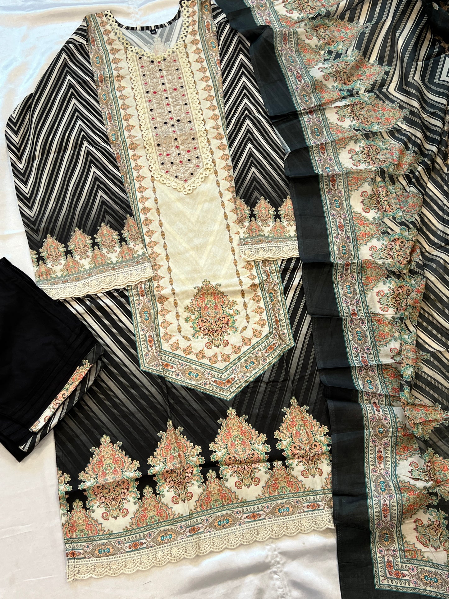 MARKESH BLACK  COTTON READYMADE SUIT 5 Q