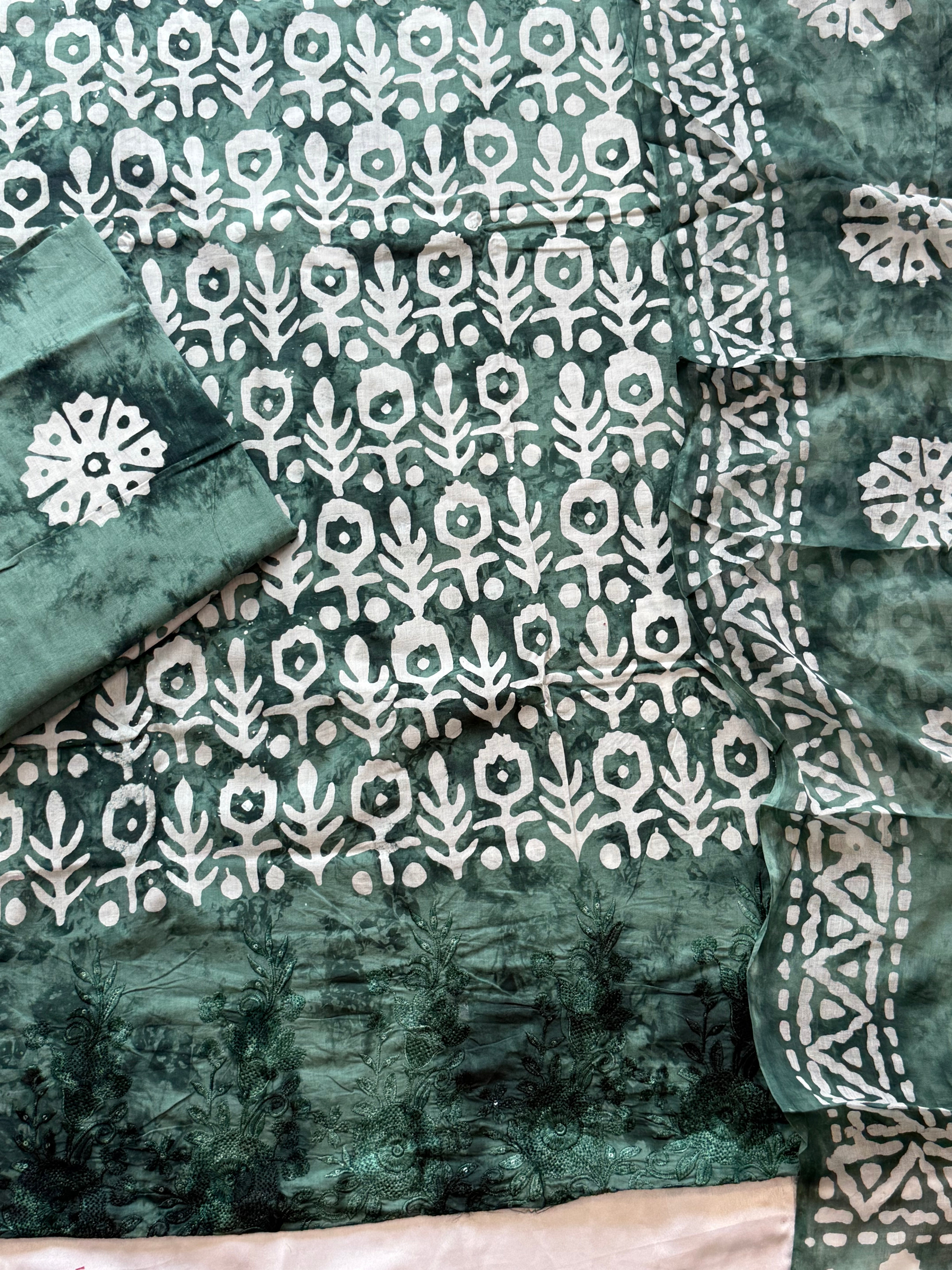 BATIK PURE COTTON SUIT 9