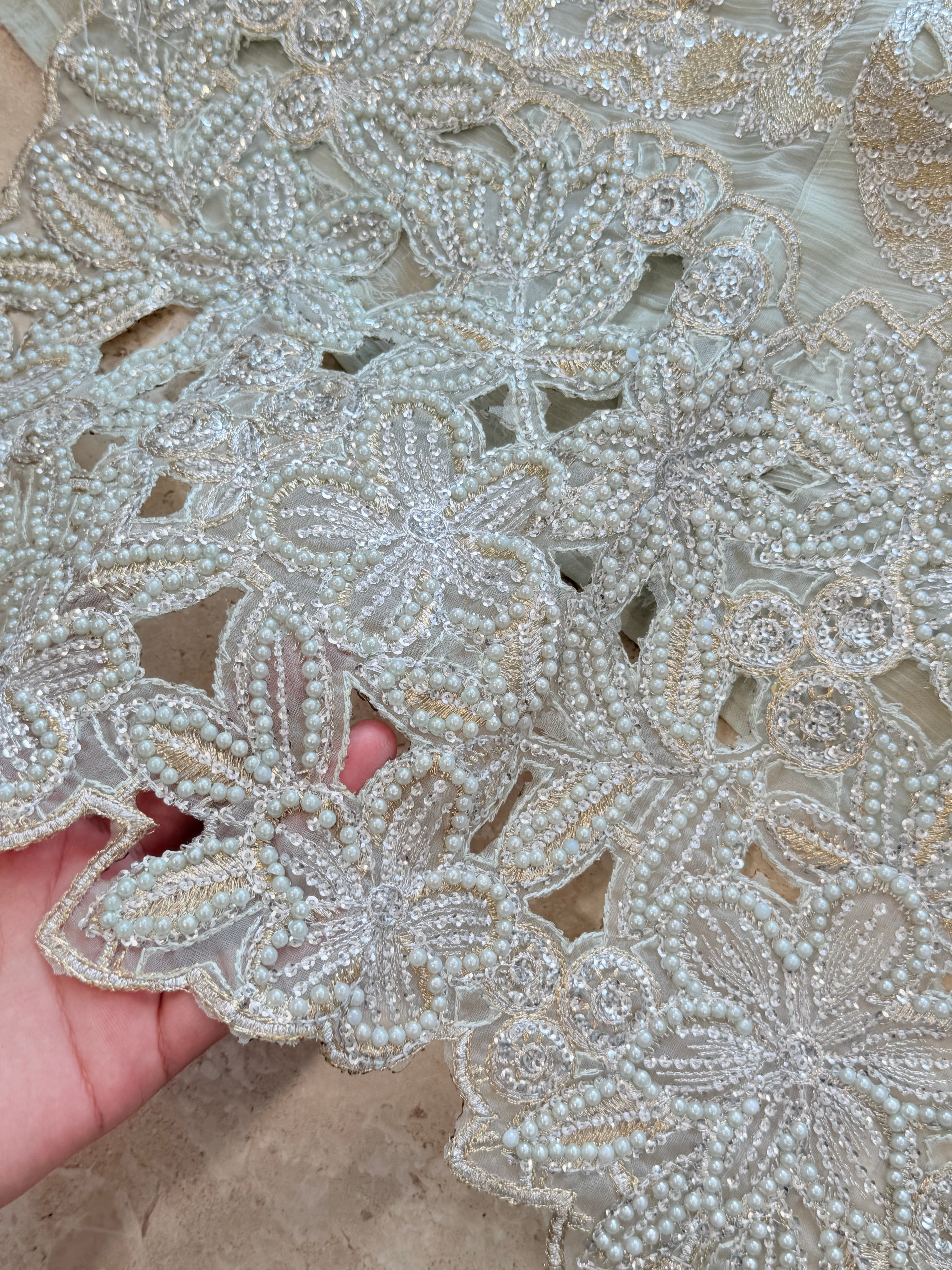 CHIFFON EMBROIDERY SUIT 3 Q