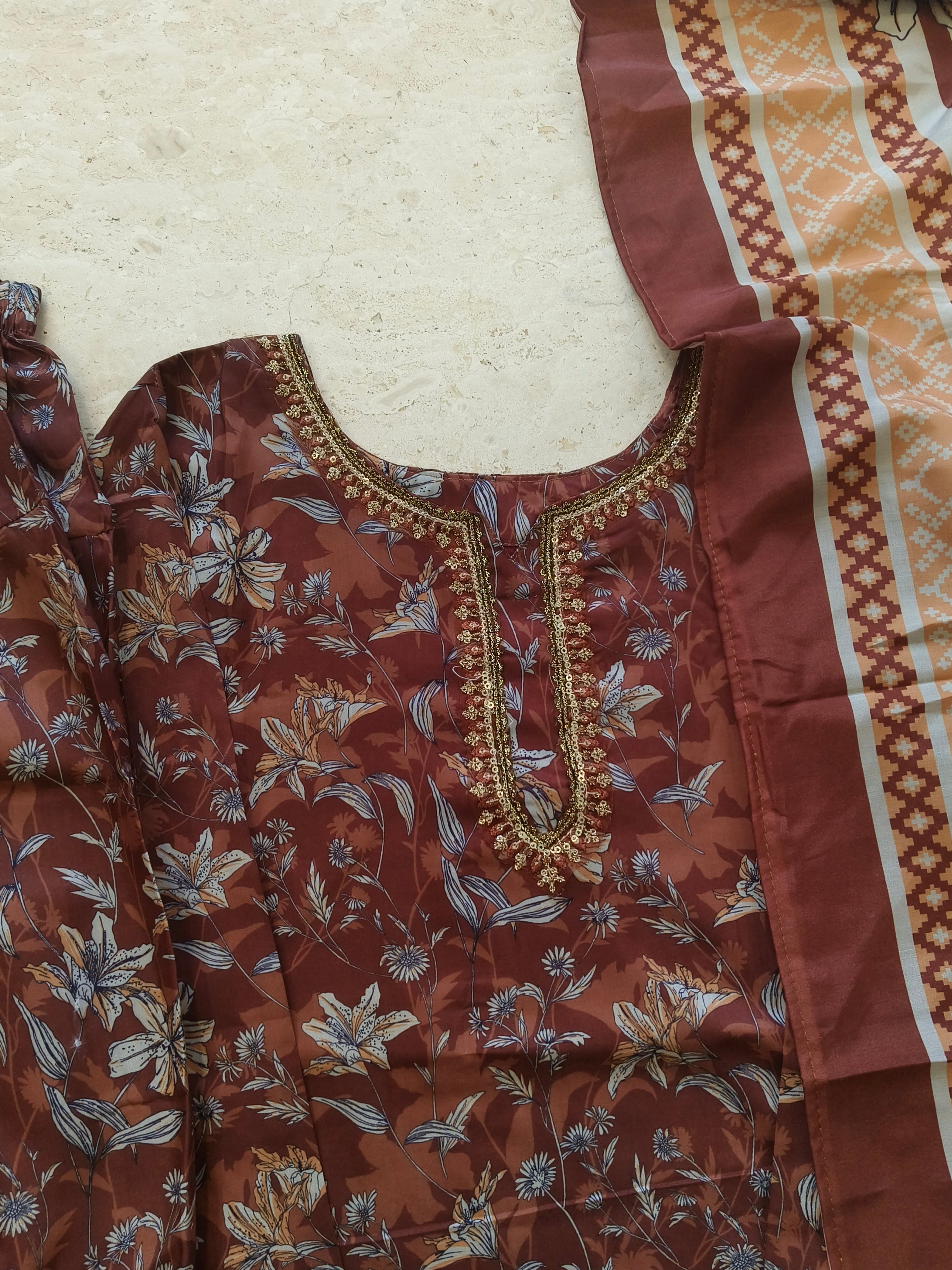 HANIA CREPE FARSHI SHALWAR SUIT 1 Q