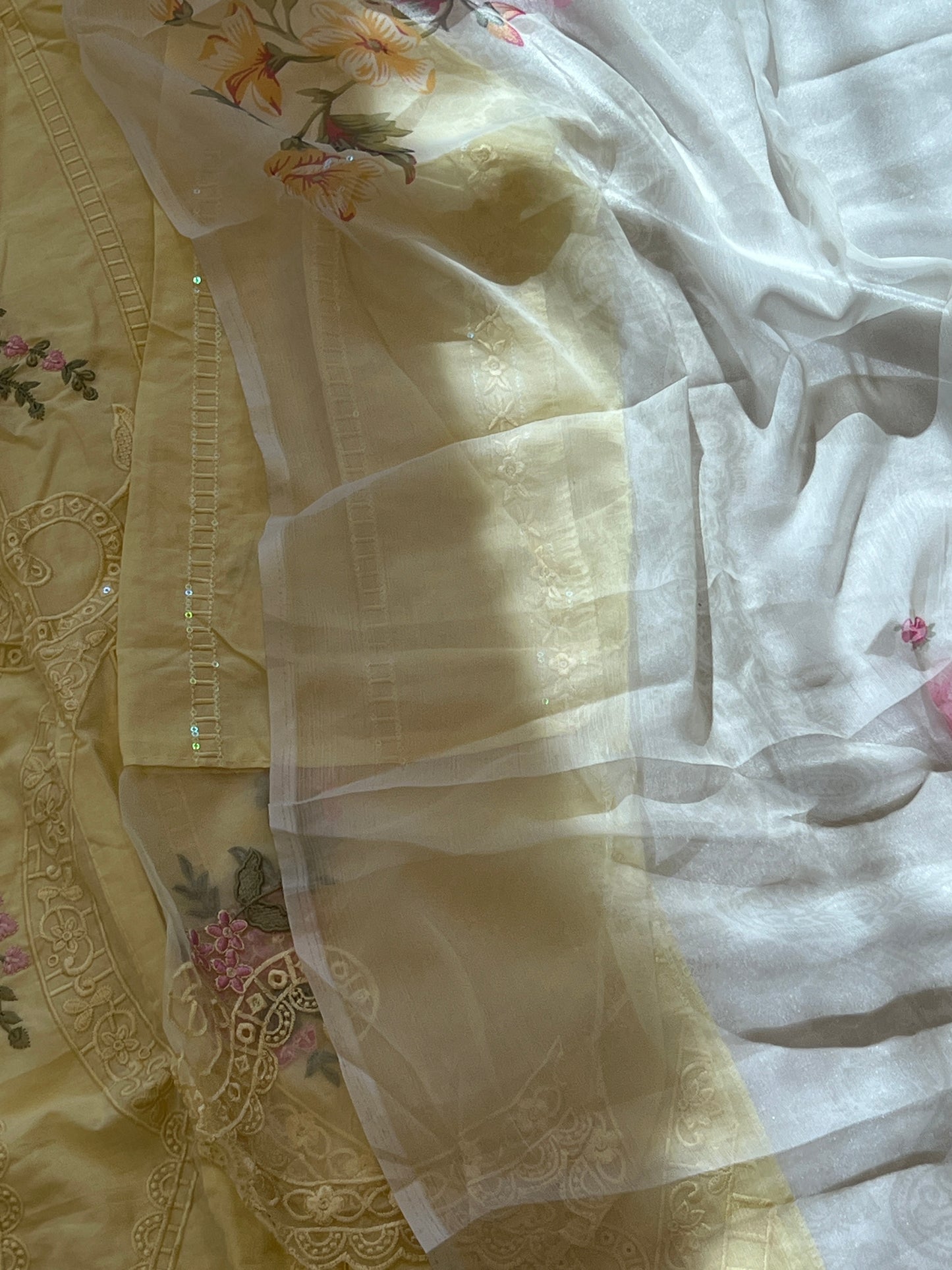HANIA COTTON EMBROIDERY PATCH SUIT 6  Q