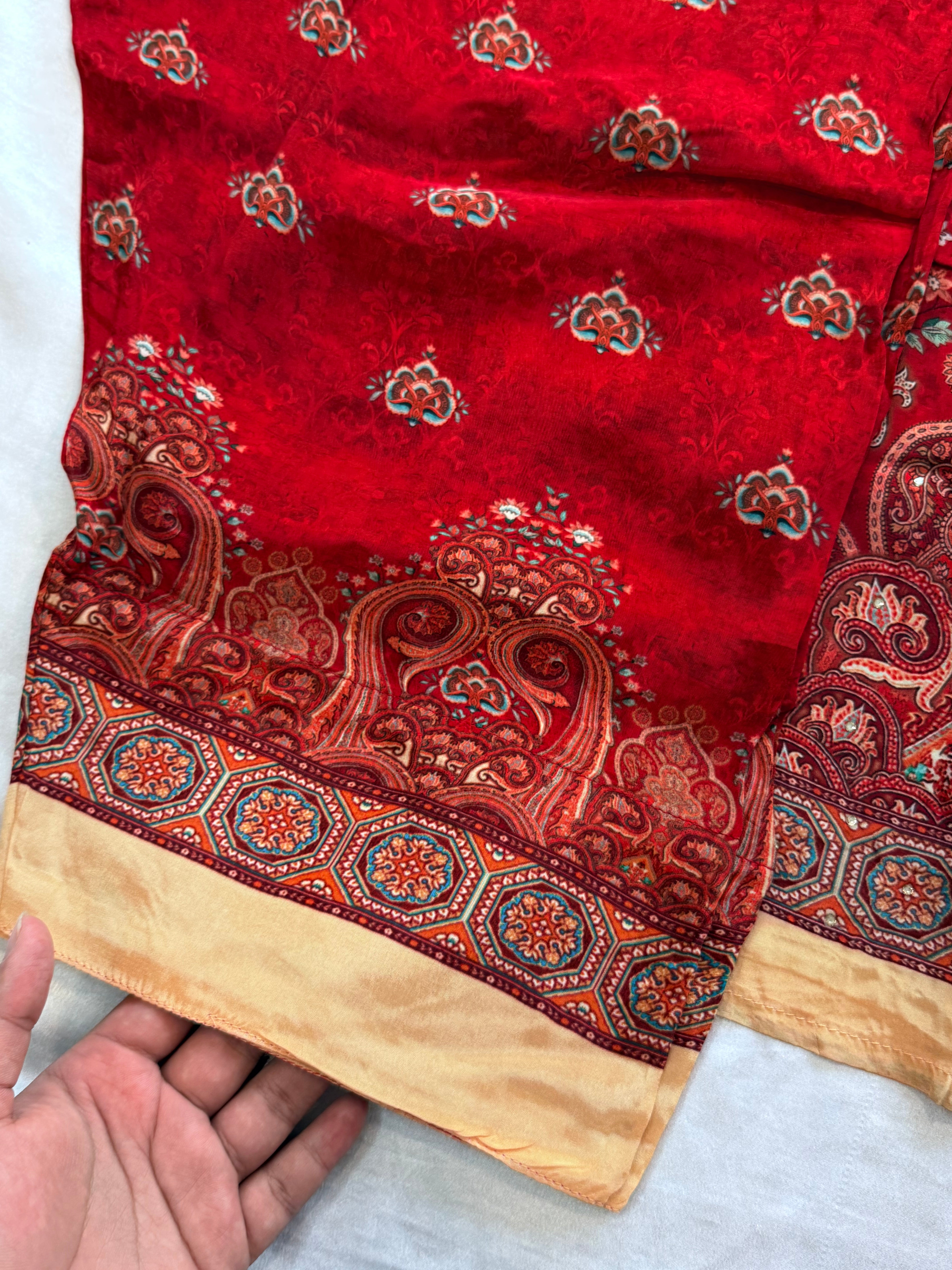 RED CREPE FARSHI SUIT