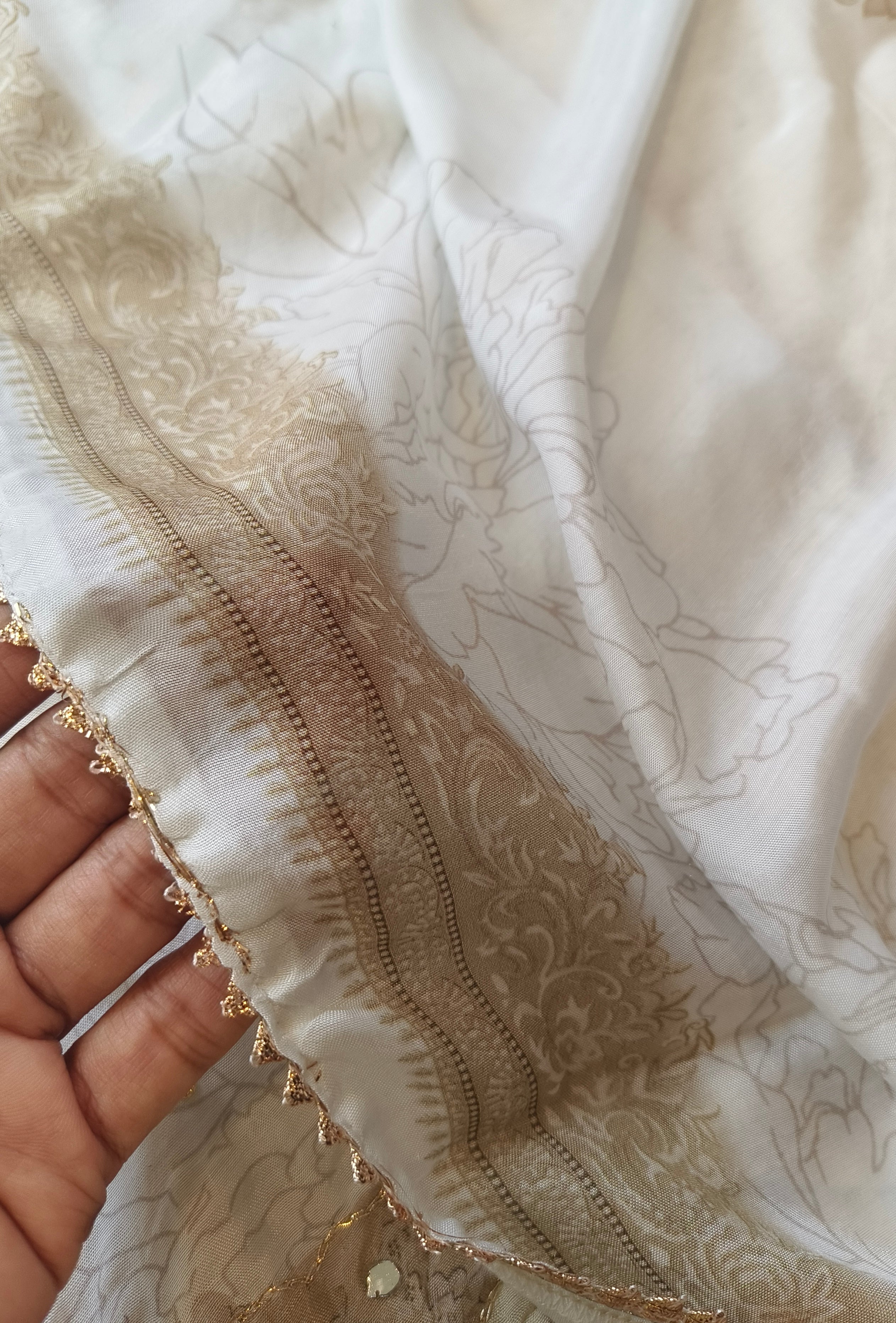 WHITE MUSLIN READYMADE SUIT 2