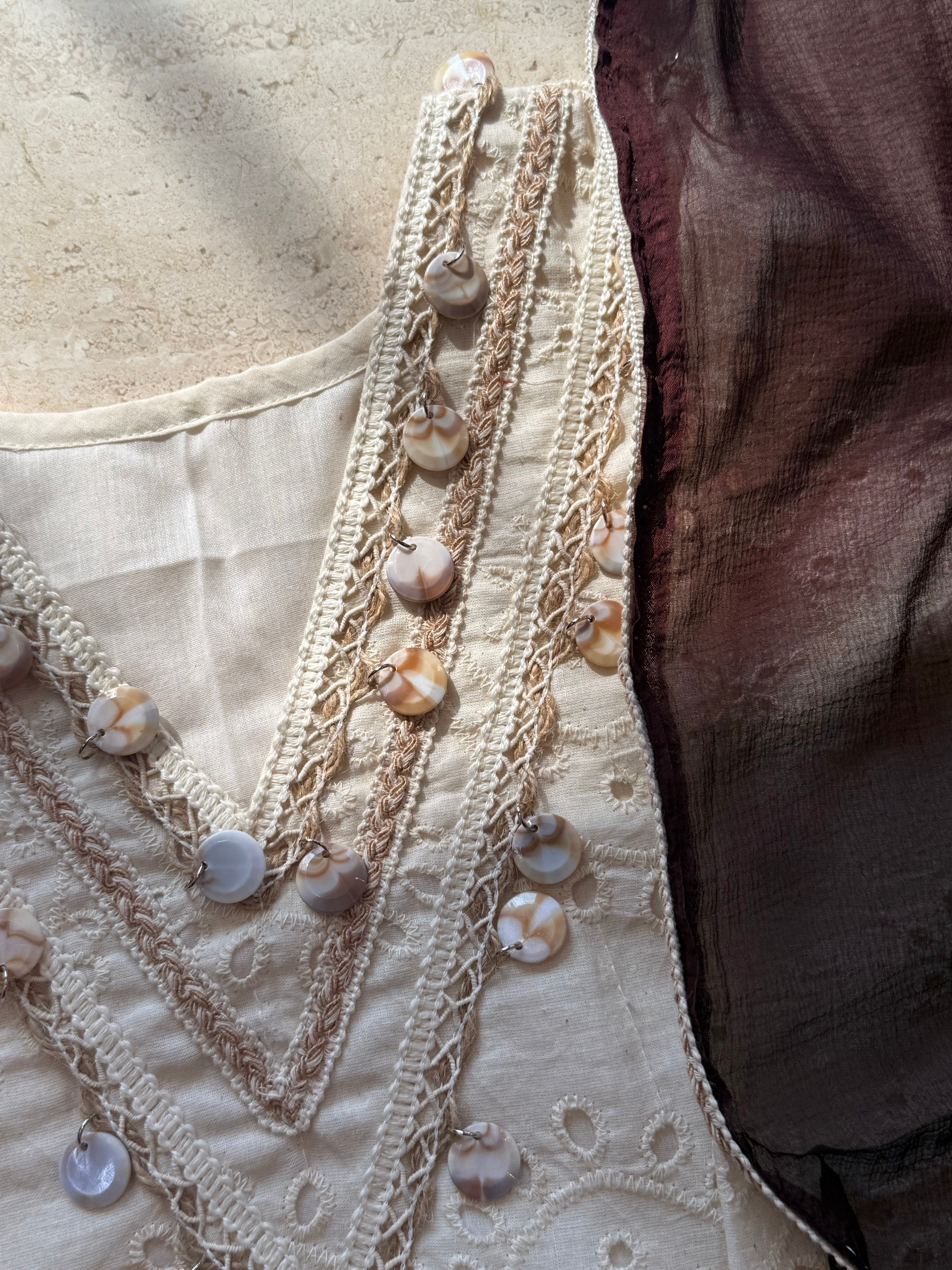 HAKOBA FARSHI SHALWAR SUIT 2