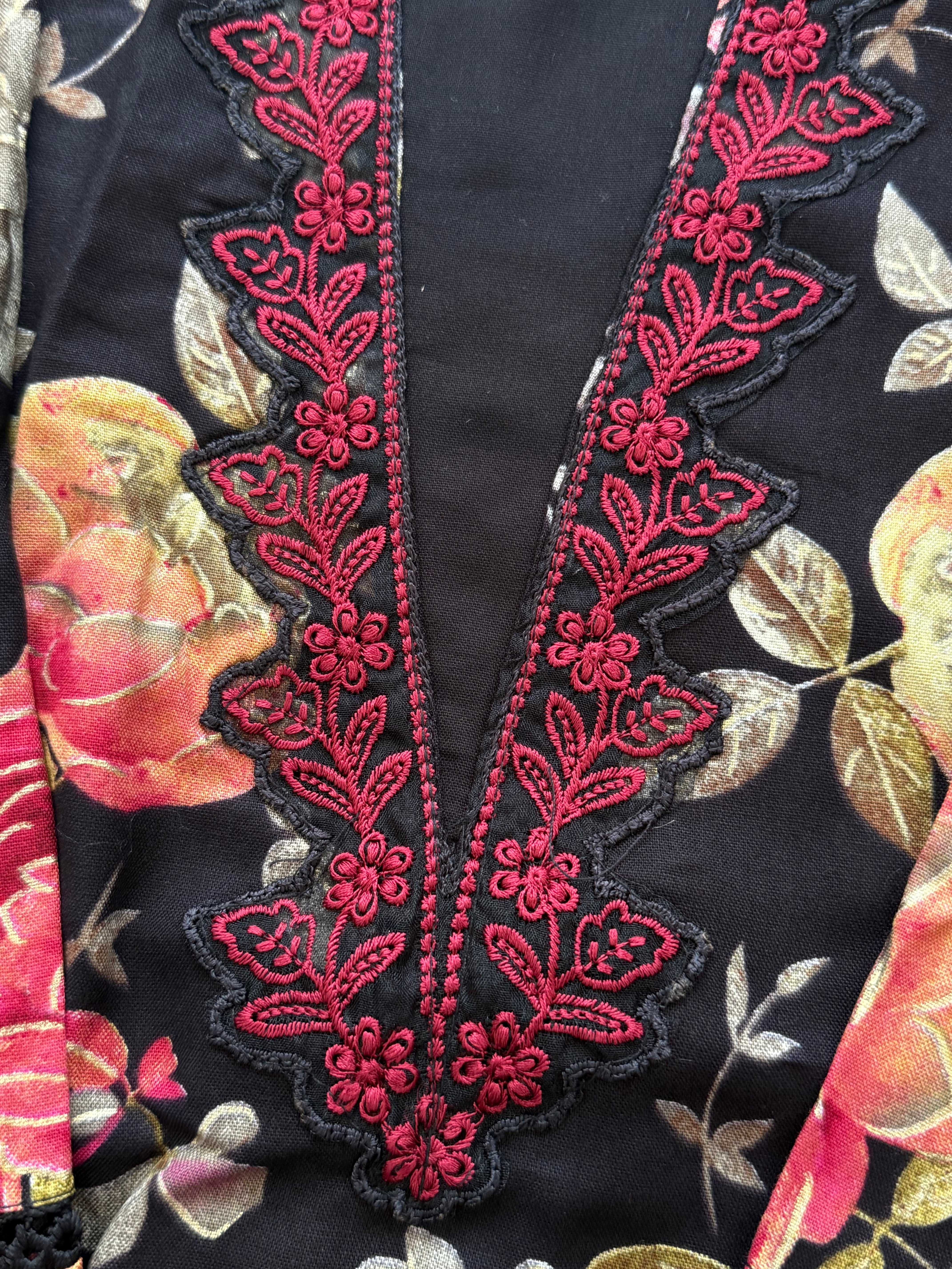 PURE LAWN CUTWORK READYMADE SUIT 1 Q