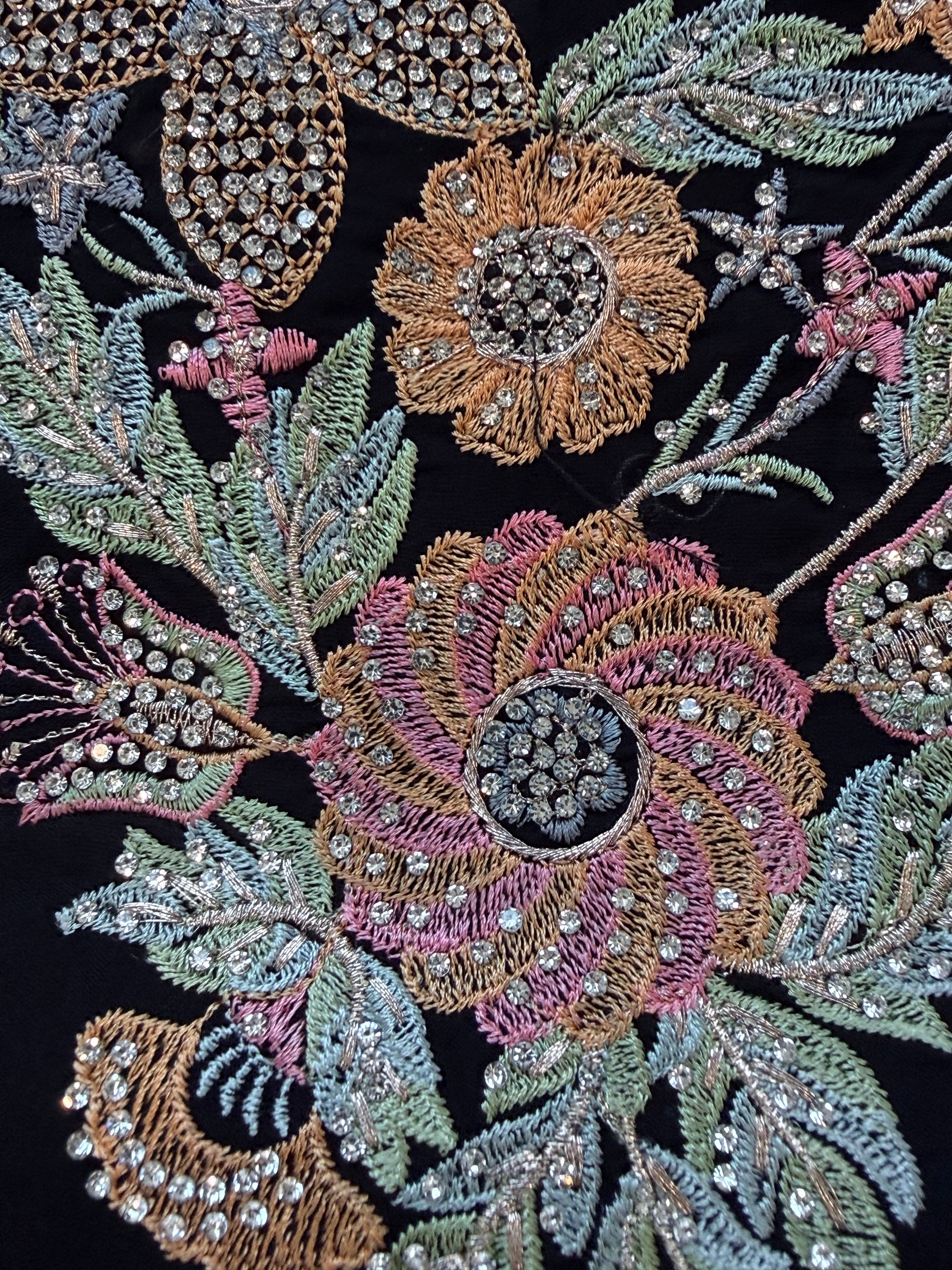 AFREEN FARSHI HANDWORK SUIT 2