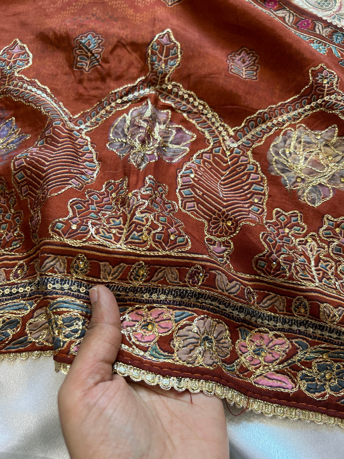 RUST MUSLIN EMBROIDERY SUIT 281