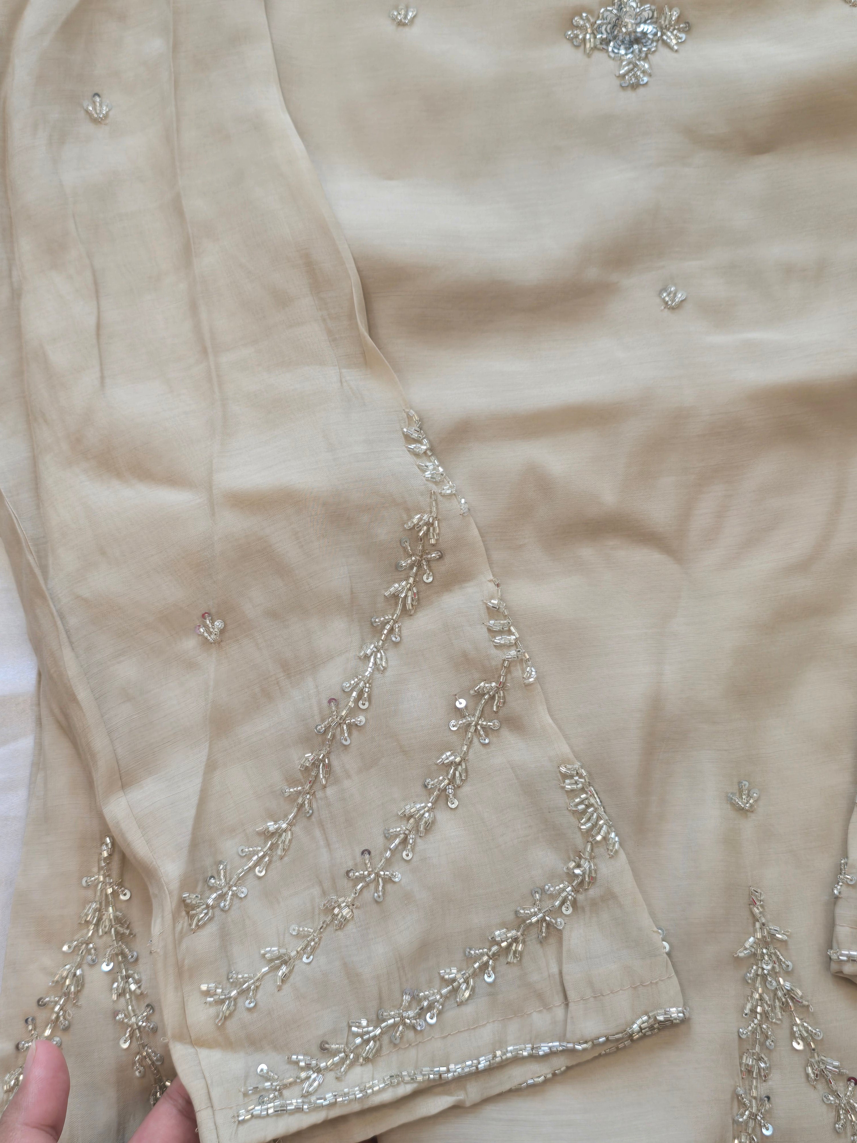 PARO FARSHI HANDWORK SUIT 33