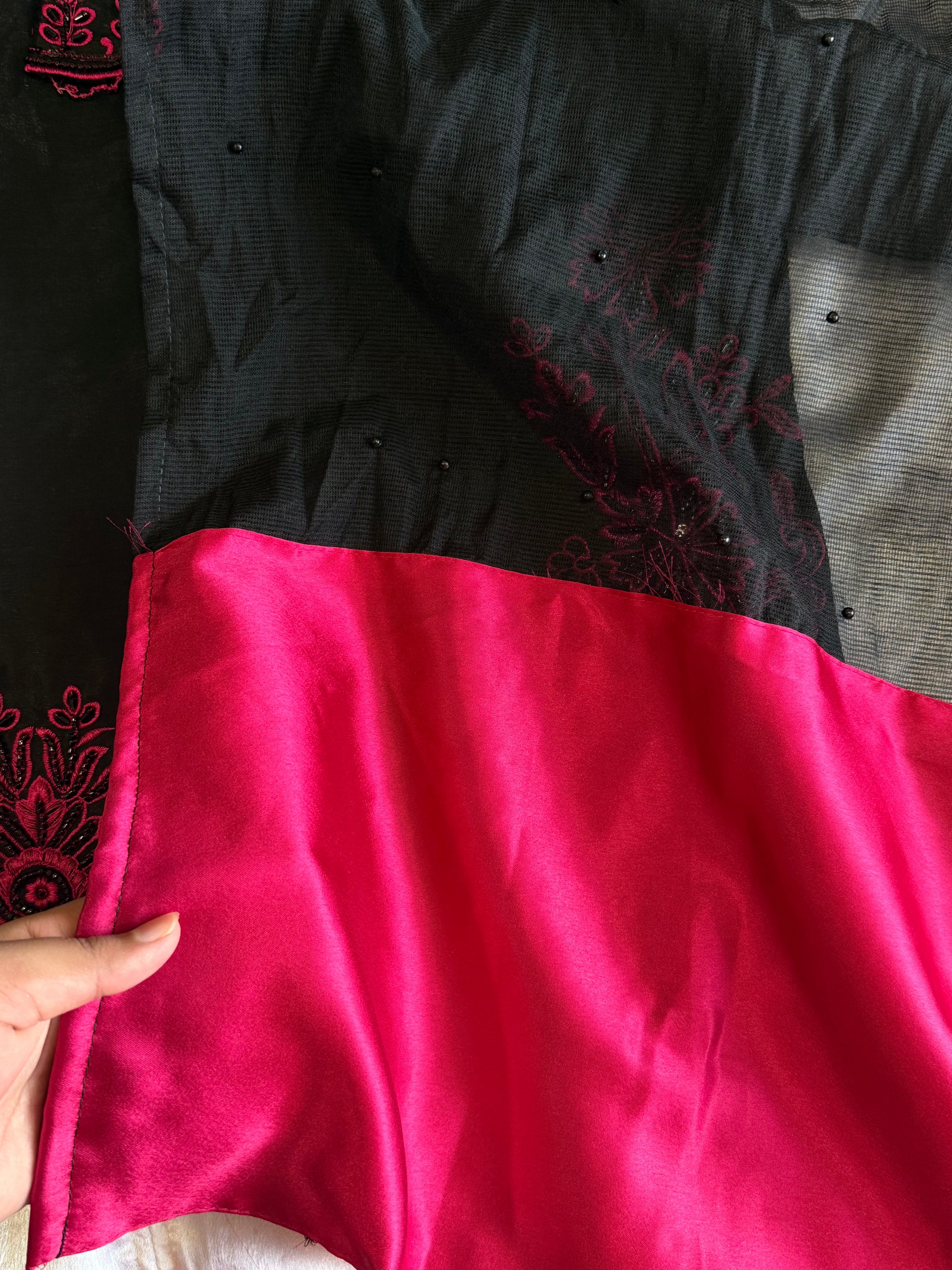 ORGANZA  FARSHI HANDWORK SUIT