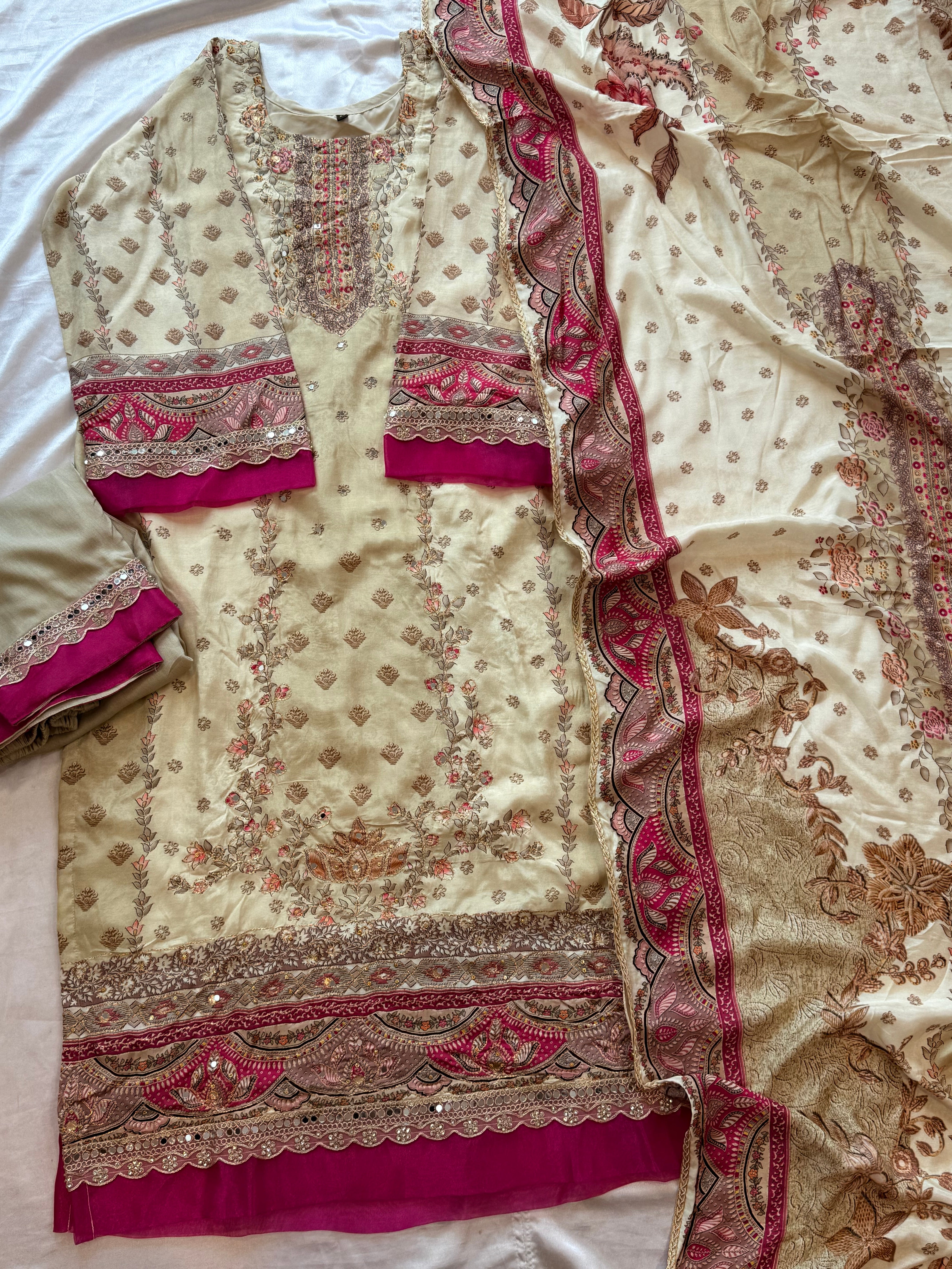 RAHI MUSLIN READYMADE SUIT 7