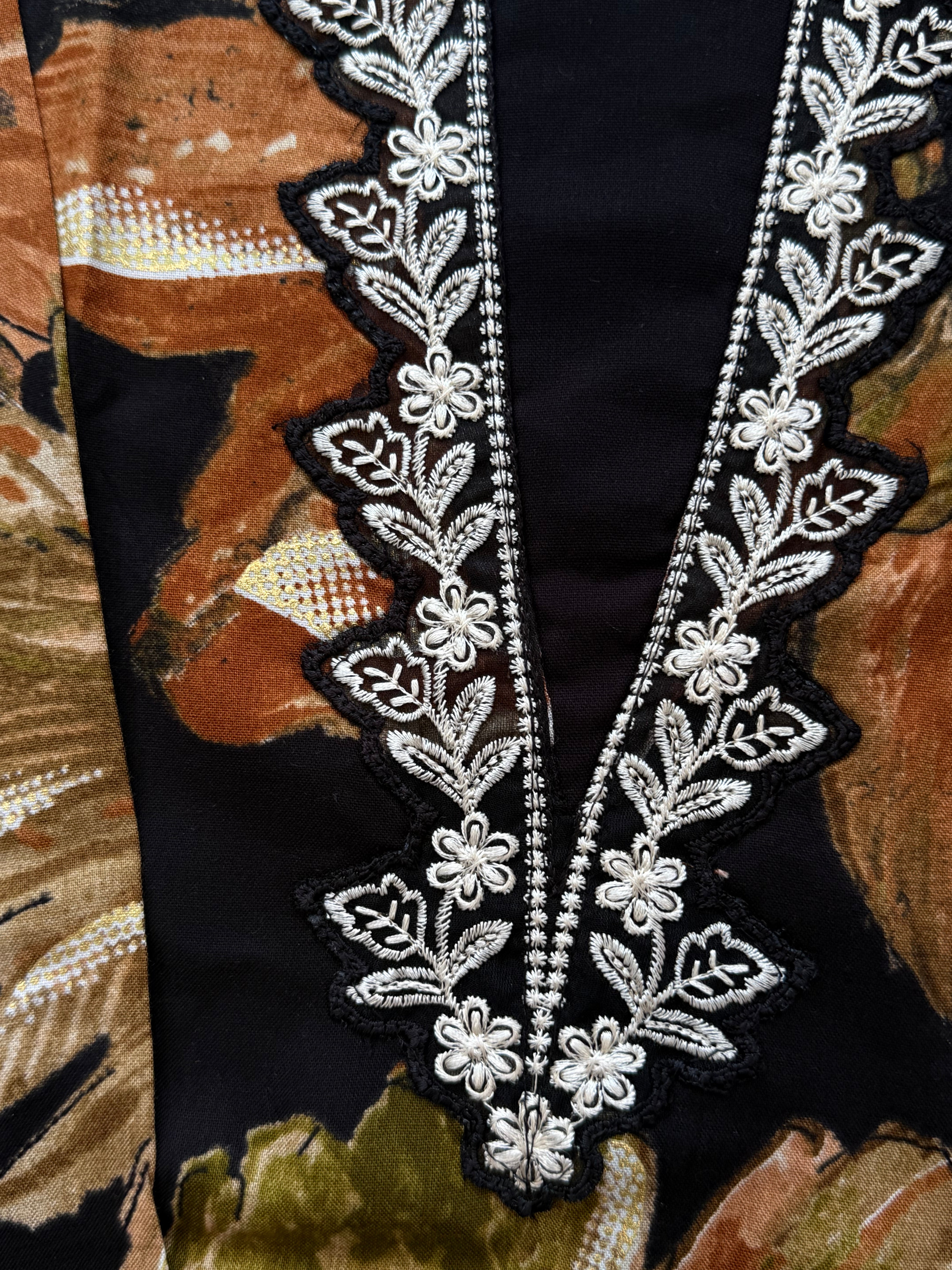 PURE LAWN CUTWORK READYMADE SUIT 2
