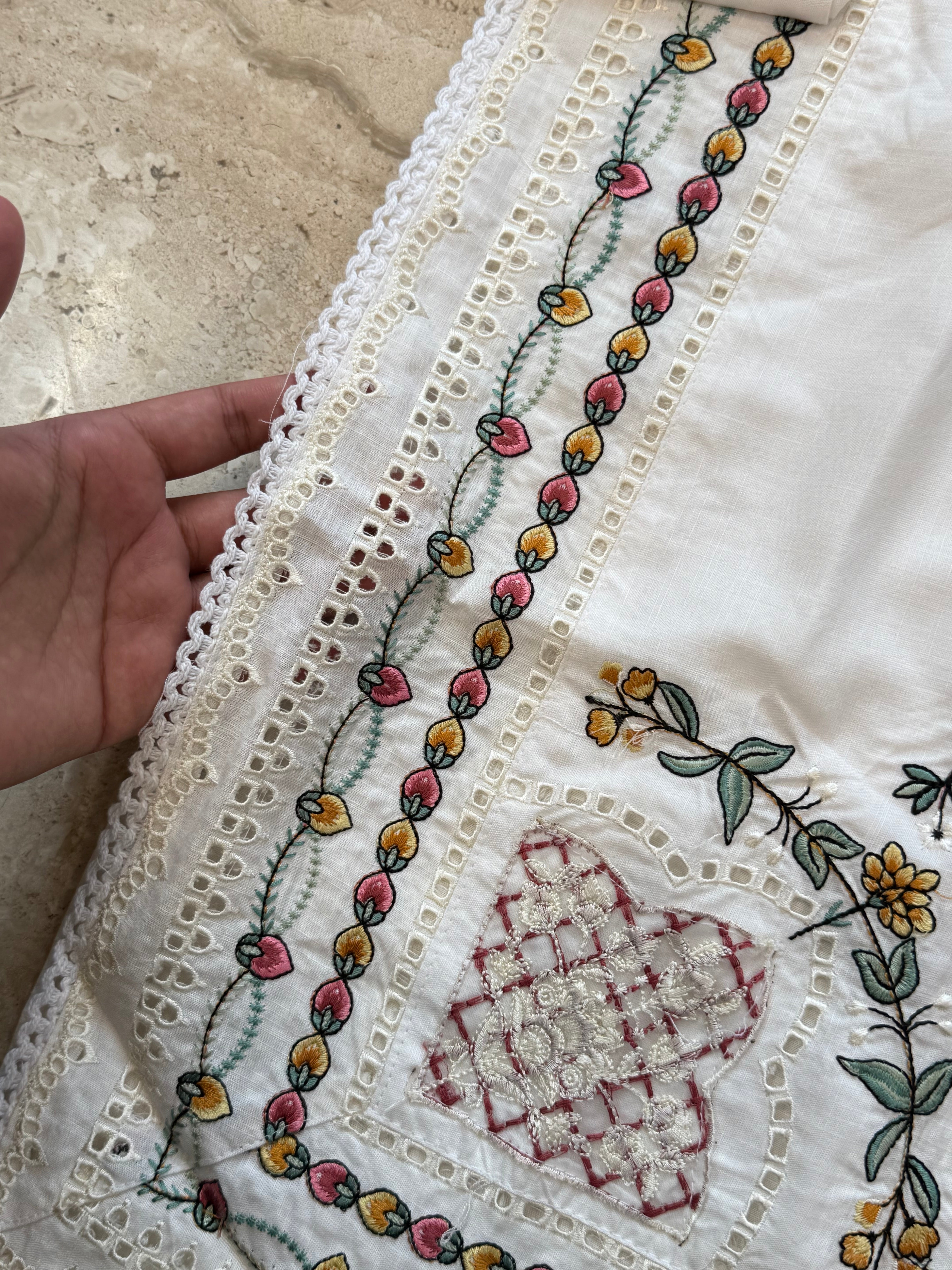 WHITE JUGNU LAWN EMBROIDERY SUIT