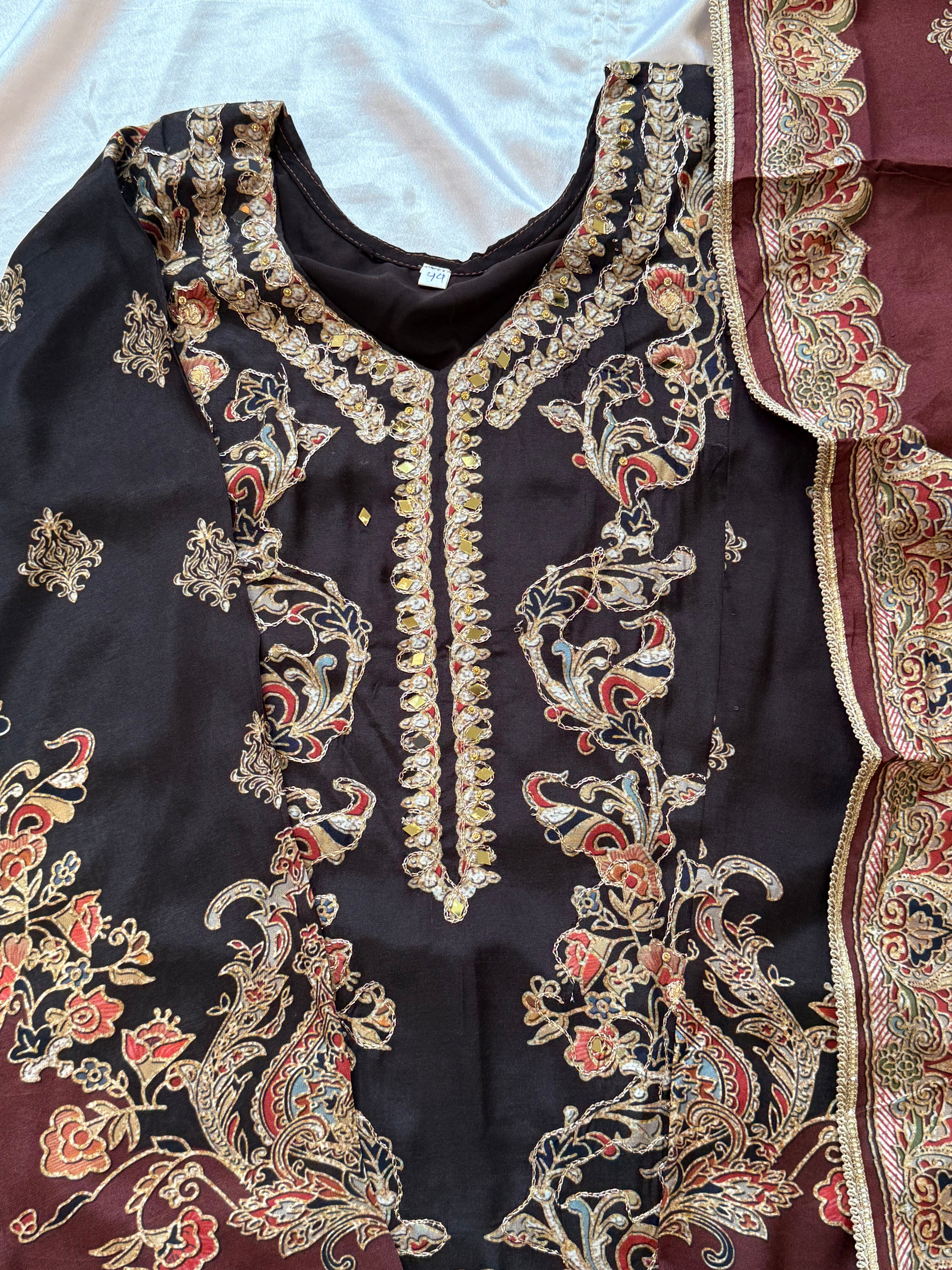 RAHI MUSLIN READYMADE SUIT 9