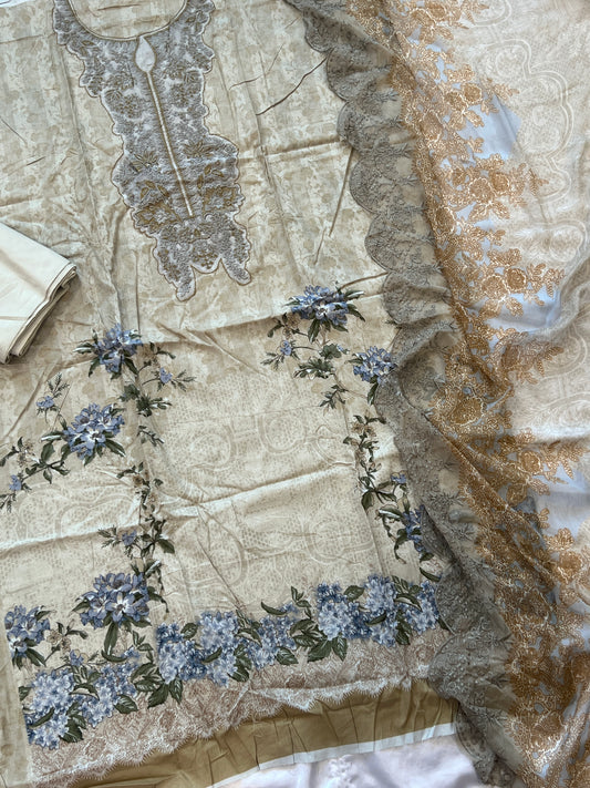 NEEDLE LAWN EMBROIDERY PATCH SUIT