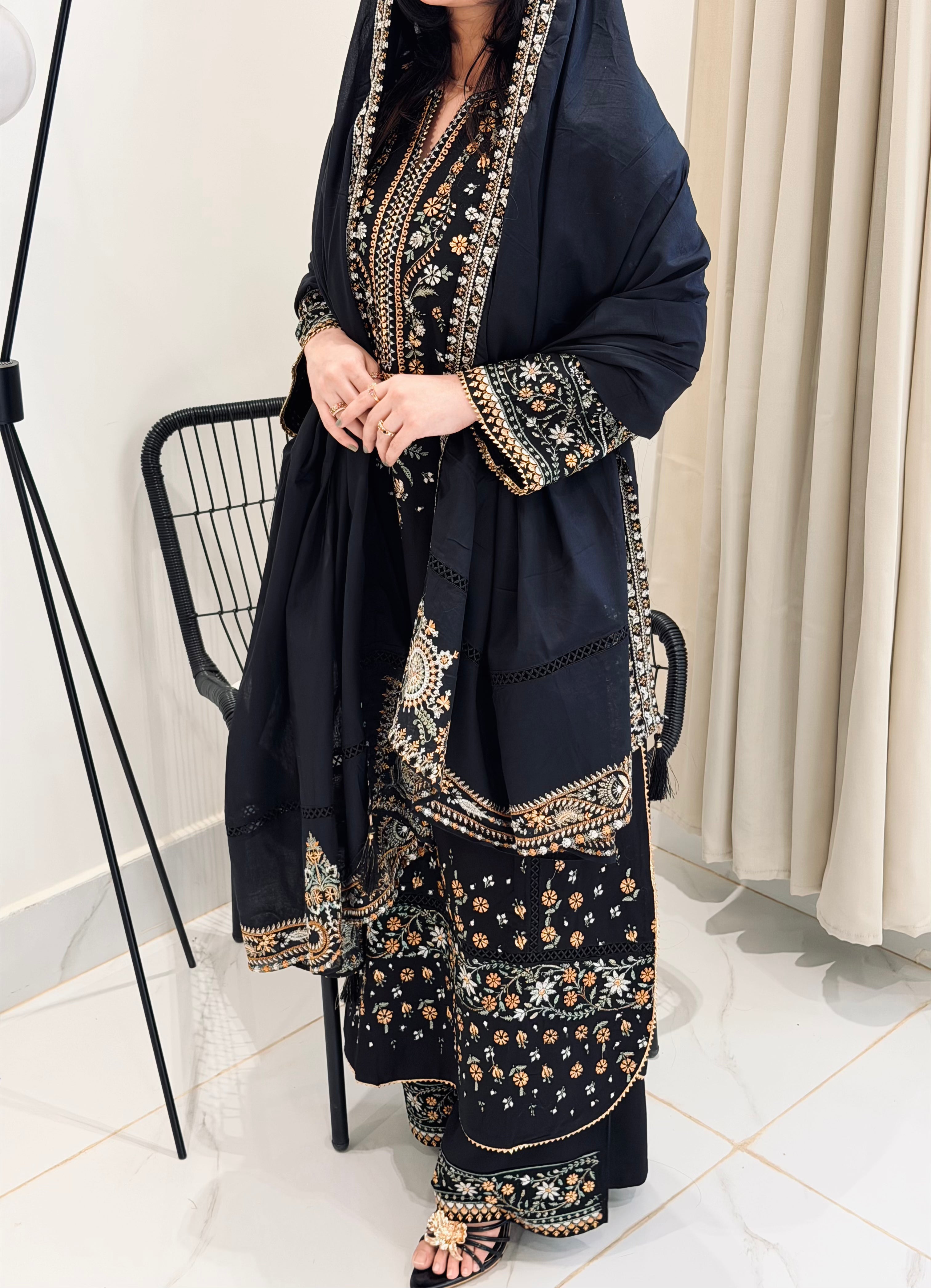 JUGNU LAWN EMBROIDERY SUIT R