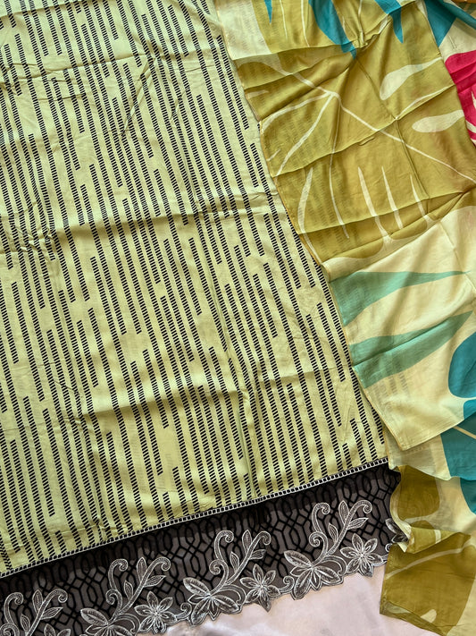GREEN MAHAM SOFT COTTON EMBROIDER SUIT