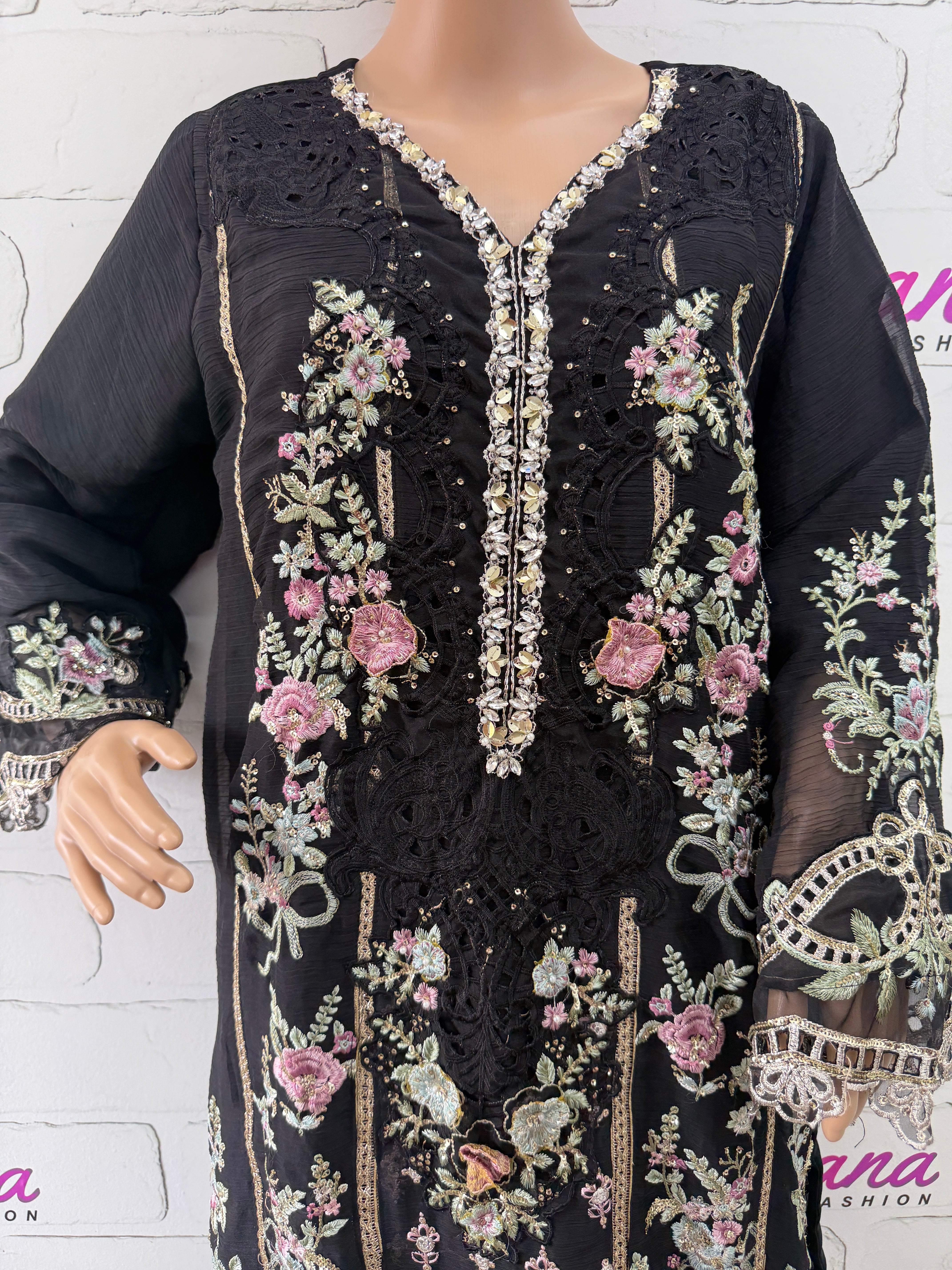 MARIA B CHIFFON READYMADE SUIT 4Q