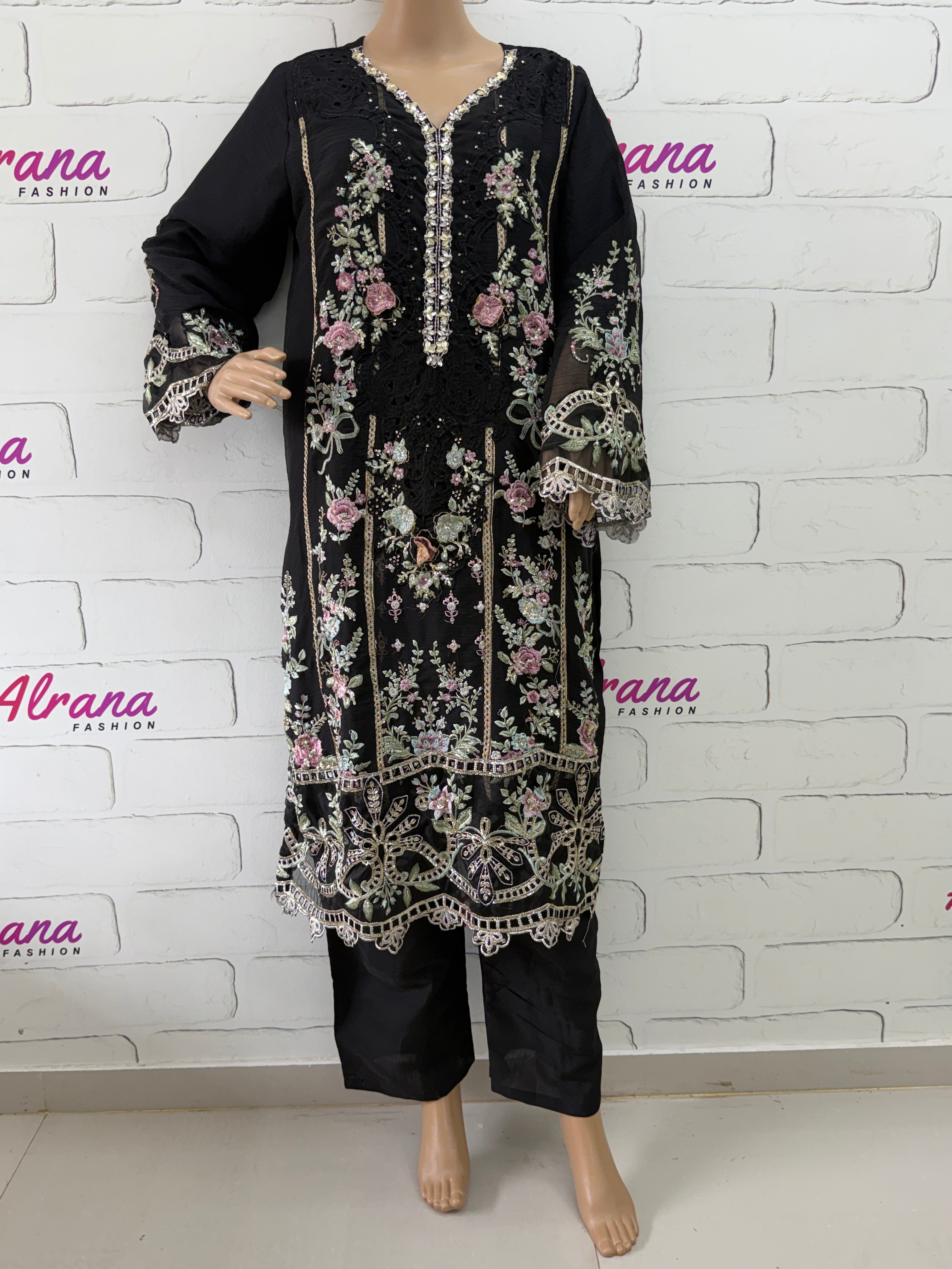 MARIA B CHIFFON READYMADE SUIT 4Q